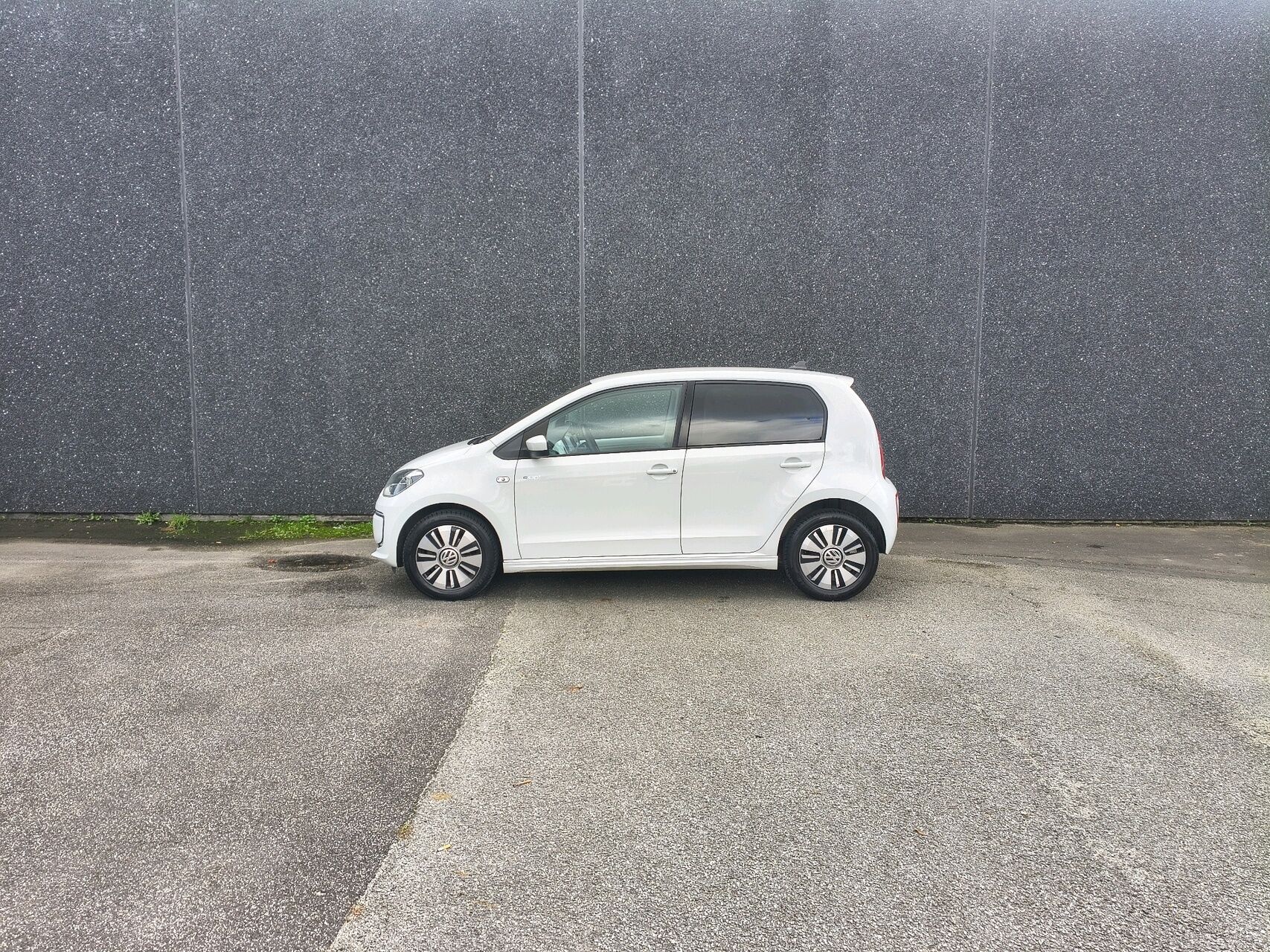 Billede af VW e-up EL High 82HK 5d Aut.