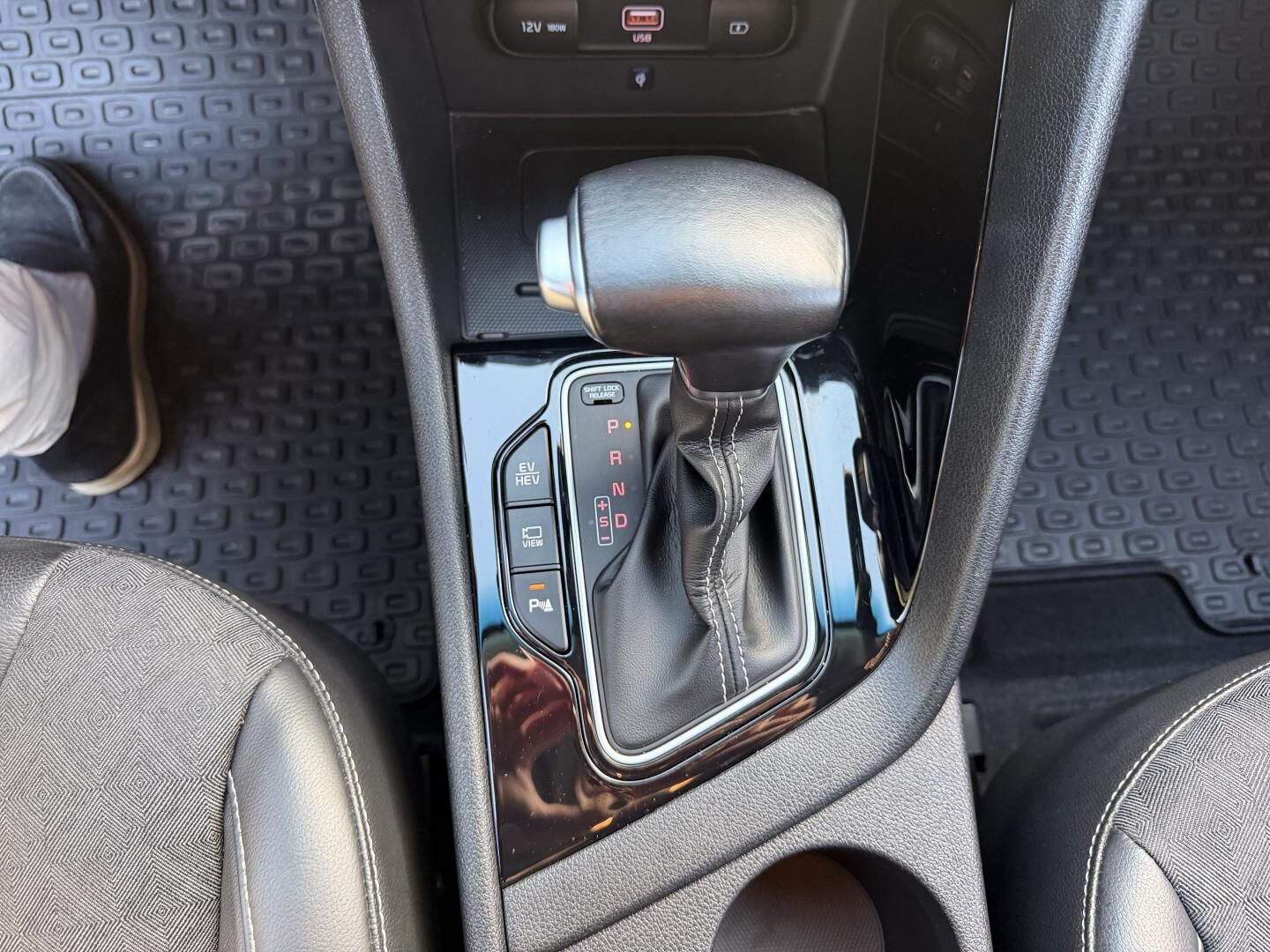 Billede af Kia Niro 1,6 GDI PHEV  Plugin-hybrid Advance DCT 141HK 5d 6g Aut.