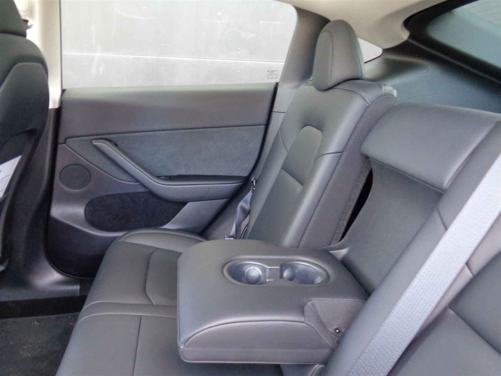 Billede af Tesla Model Y EL RWD 299HK 5d Aut.