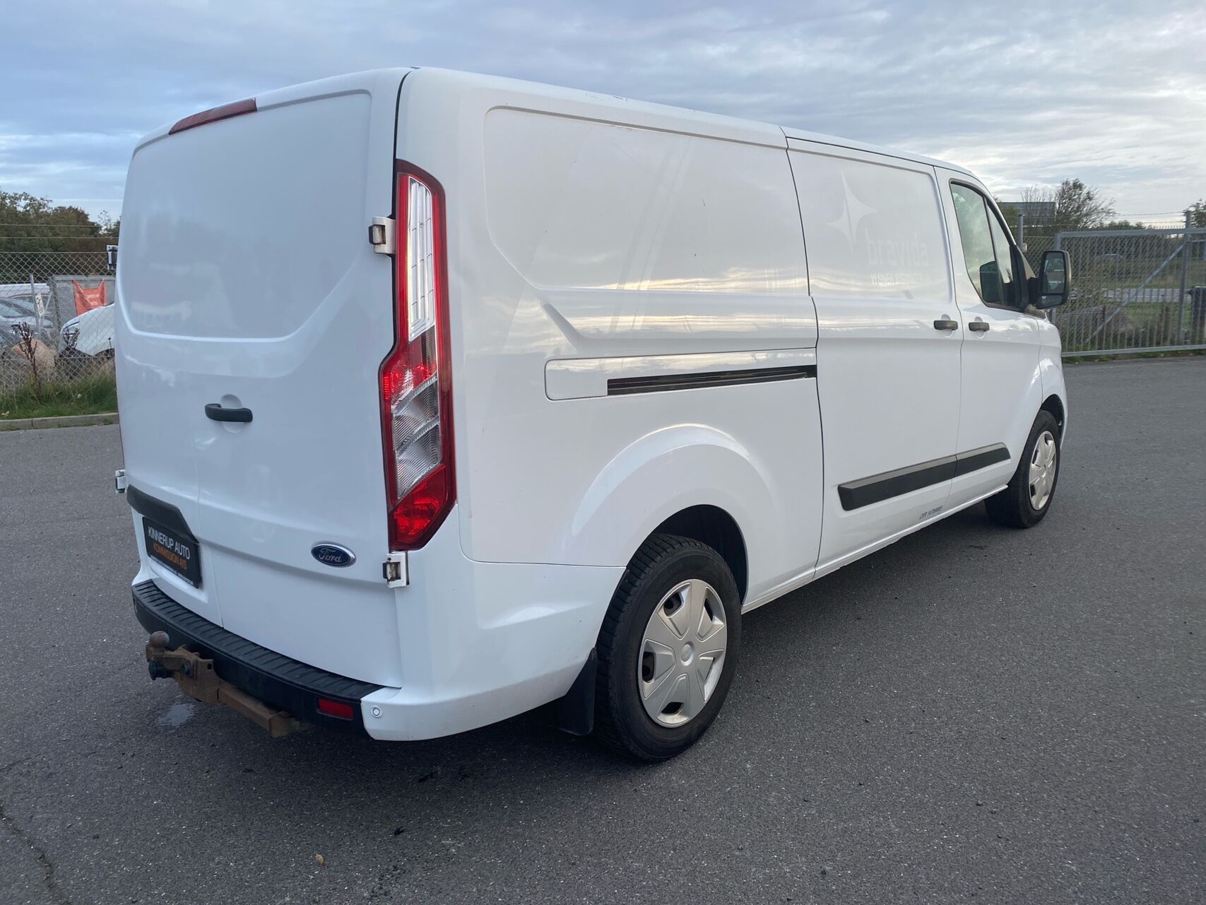 Billede af Ford Transit Custom 320 L2H1 2,0 TDCi Trend 130HK Van 6g