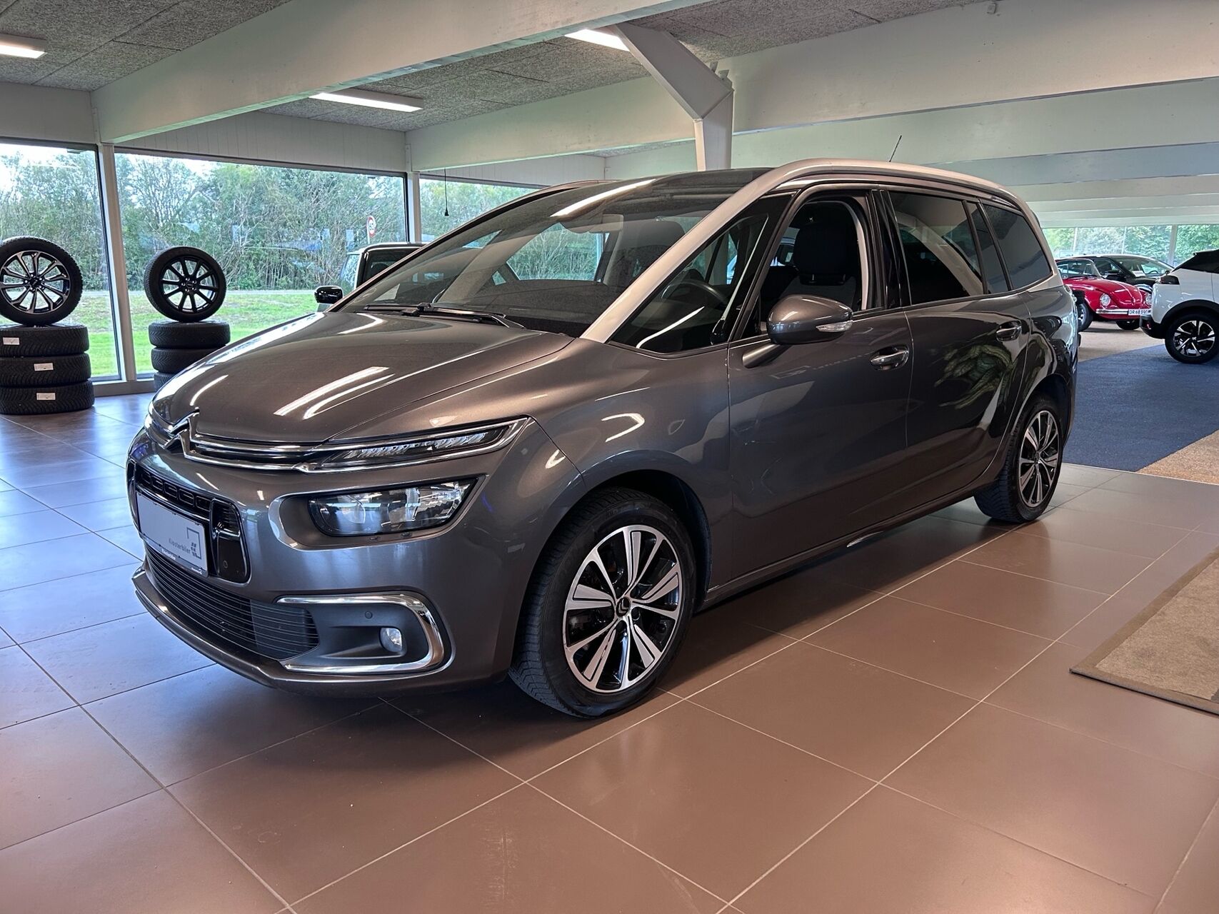 Billede af Citroën Grand C4 SpaceTourer 2,0 Blue HDi Intensive+ EAT8 start/stop 160HK 8g Aut.