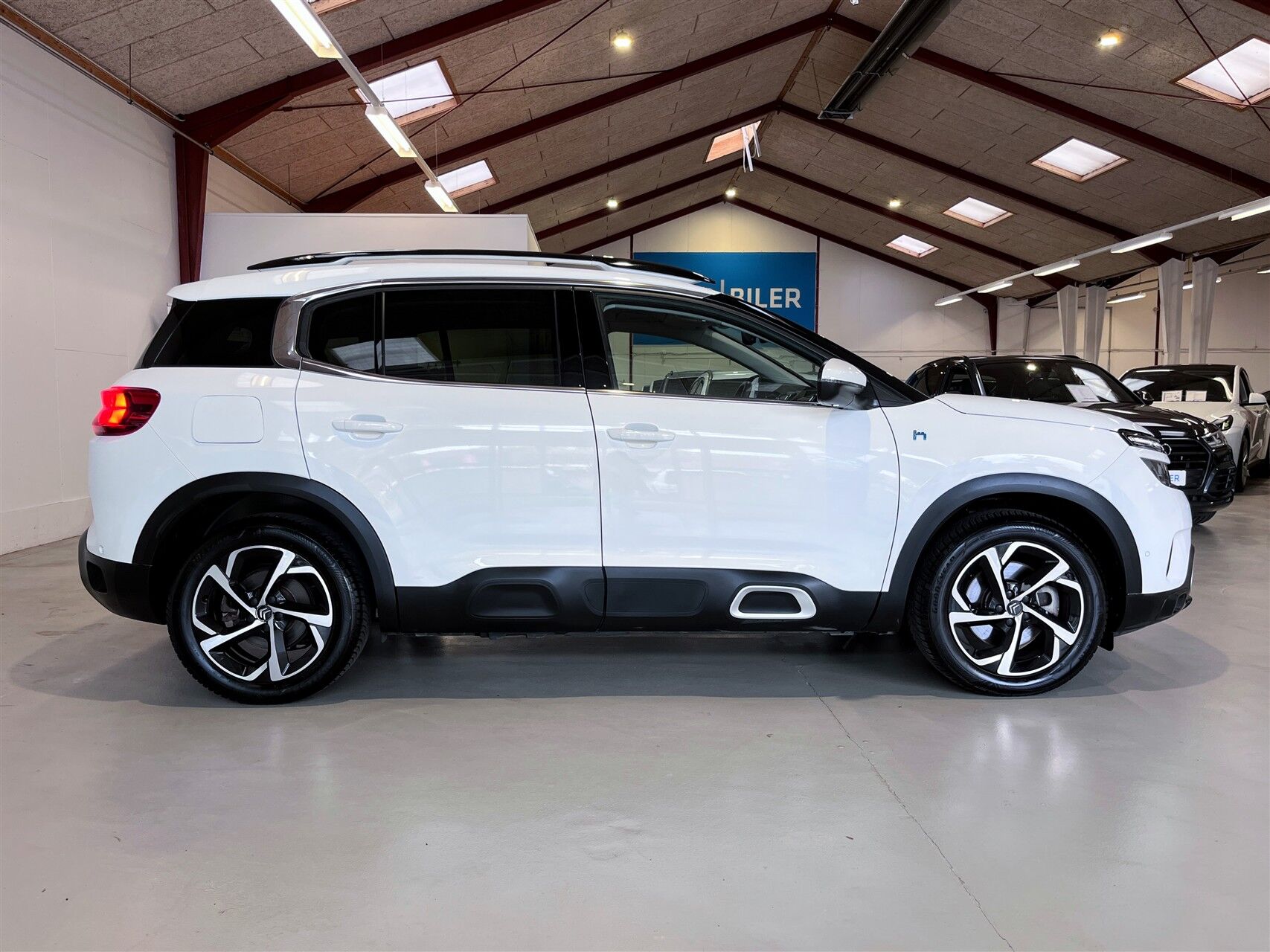 Billede af Citroën C5 Aircross 1,6 Plugin-hybrid Iconic EAT8 225HK 5d 8g Aut.