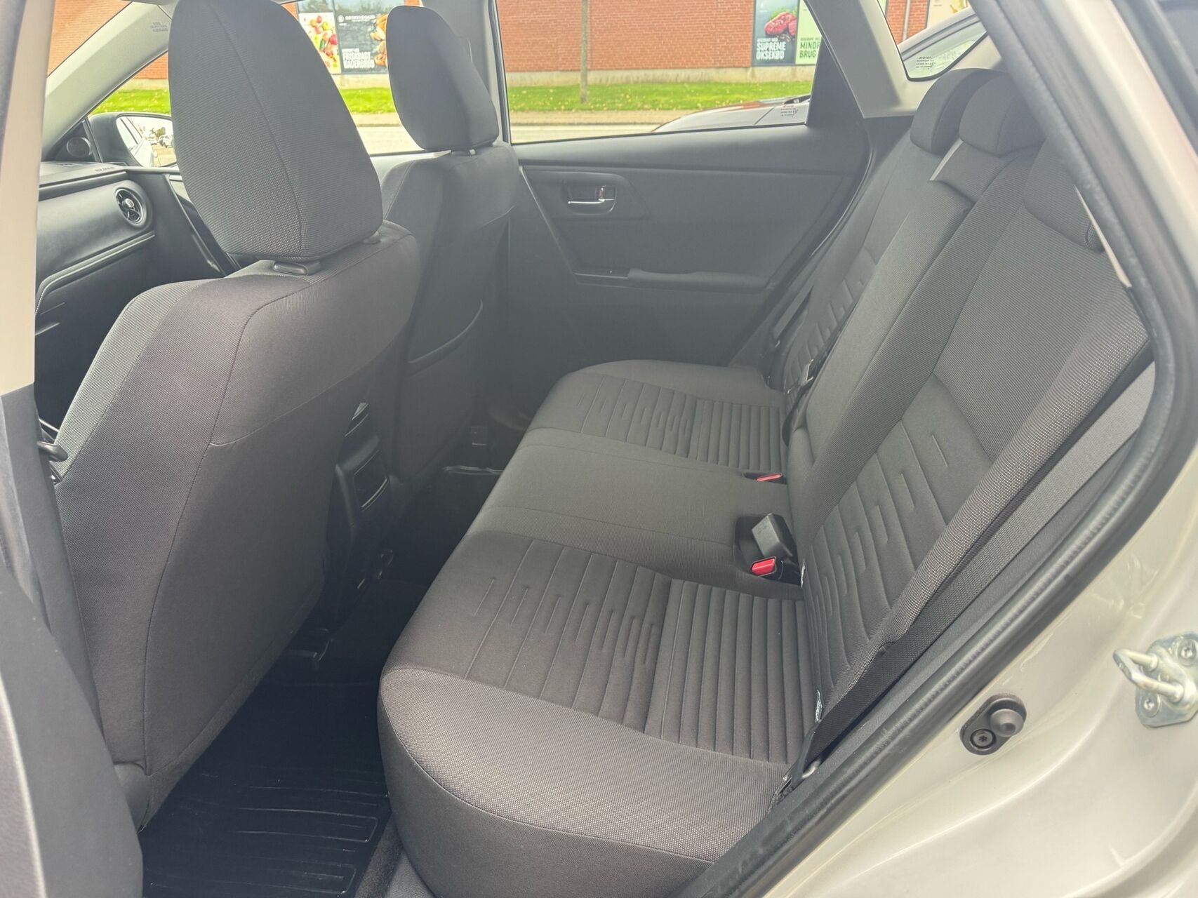 Billede af Toyota Auris 1,2 T T2 Comfort Safety Sense 116HK 5d 6g