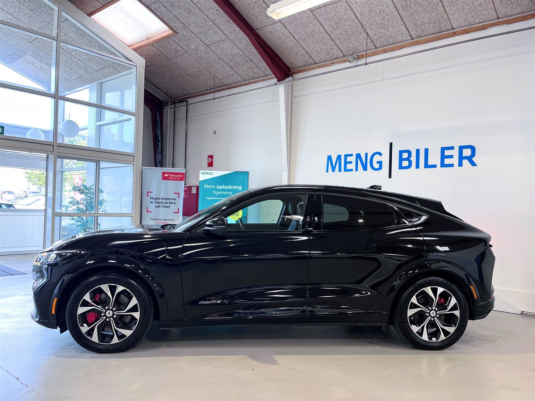 Billede af Ford Mustang Mach-E EL UR Premium 294HK 5d Aut.