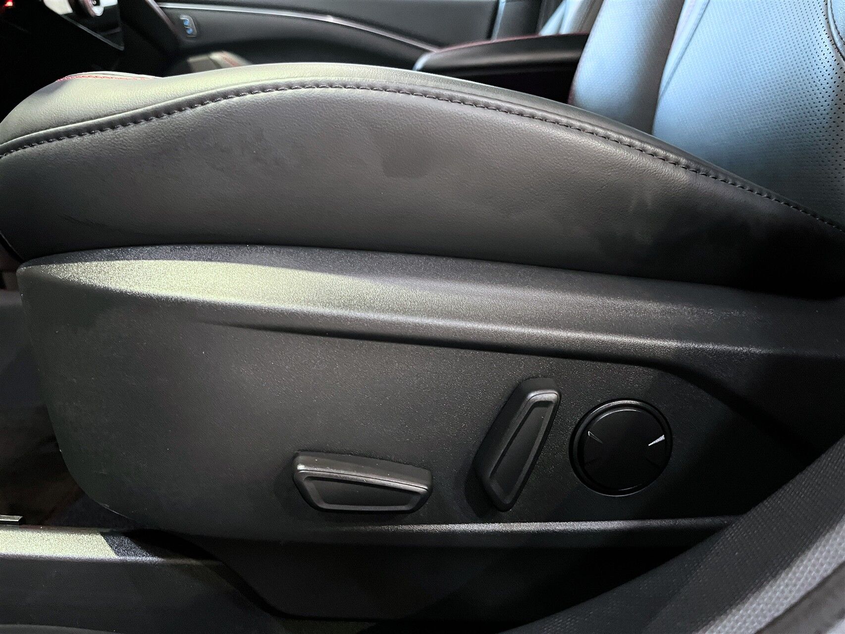 Billede af Ford Mustang Mach-E EL UR Premium 294HK 5d Aut.