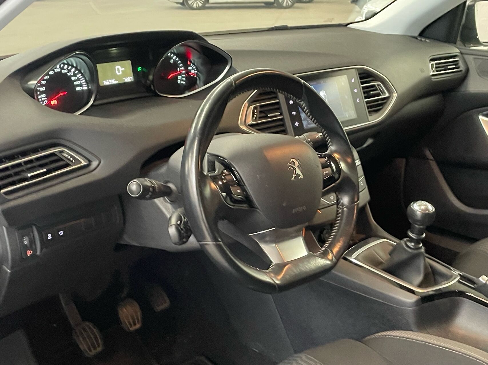 Billede af Peugeot 308 SW 1,6 BlueHDi Style 120HK Stc