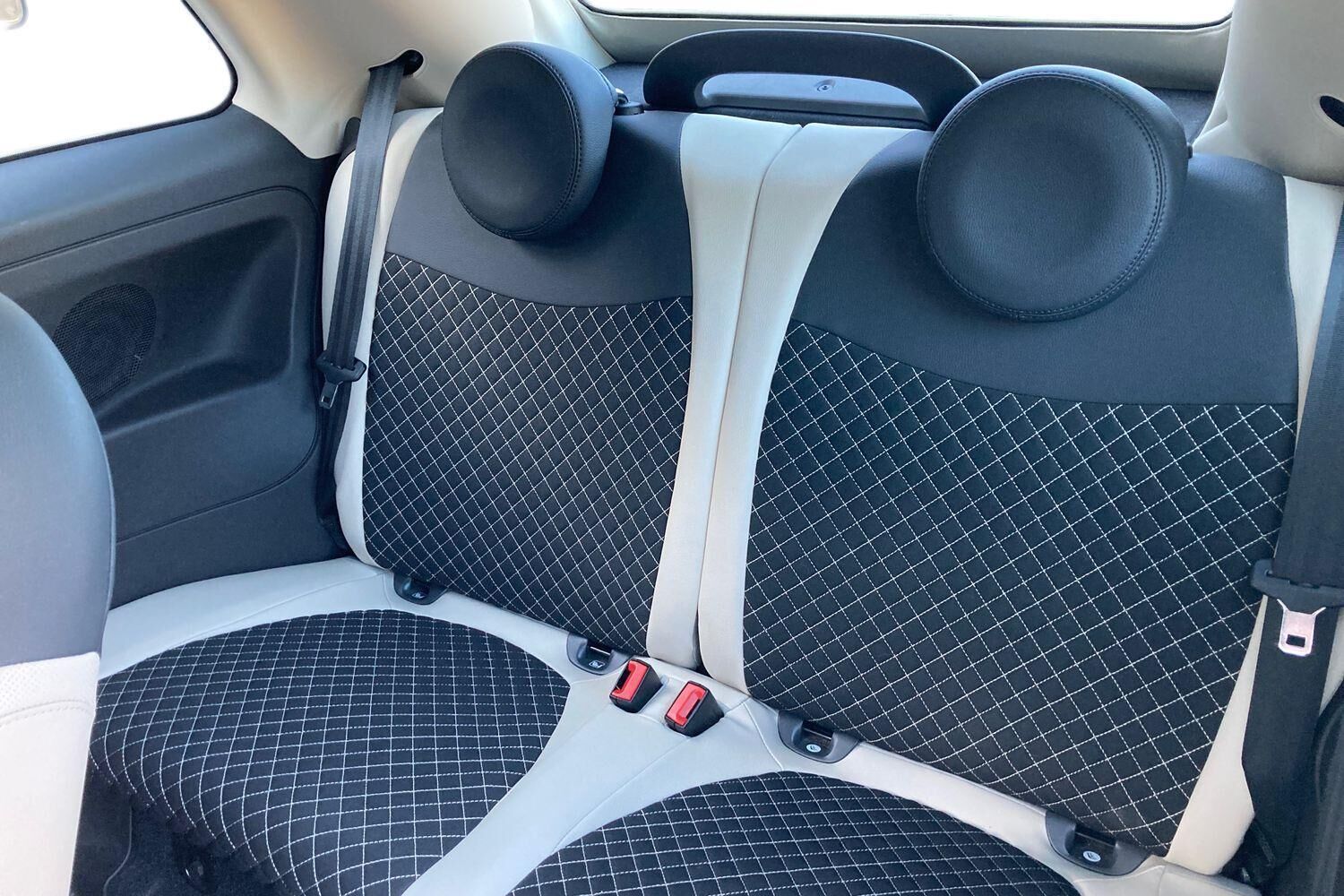 Billede af Fiat 500C 1,0 Mild hybrid DolceVita Pack 70HK Cabr. 6g