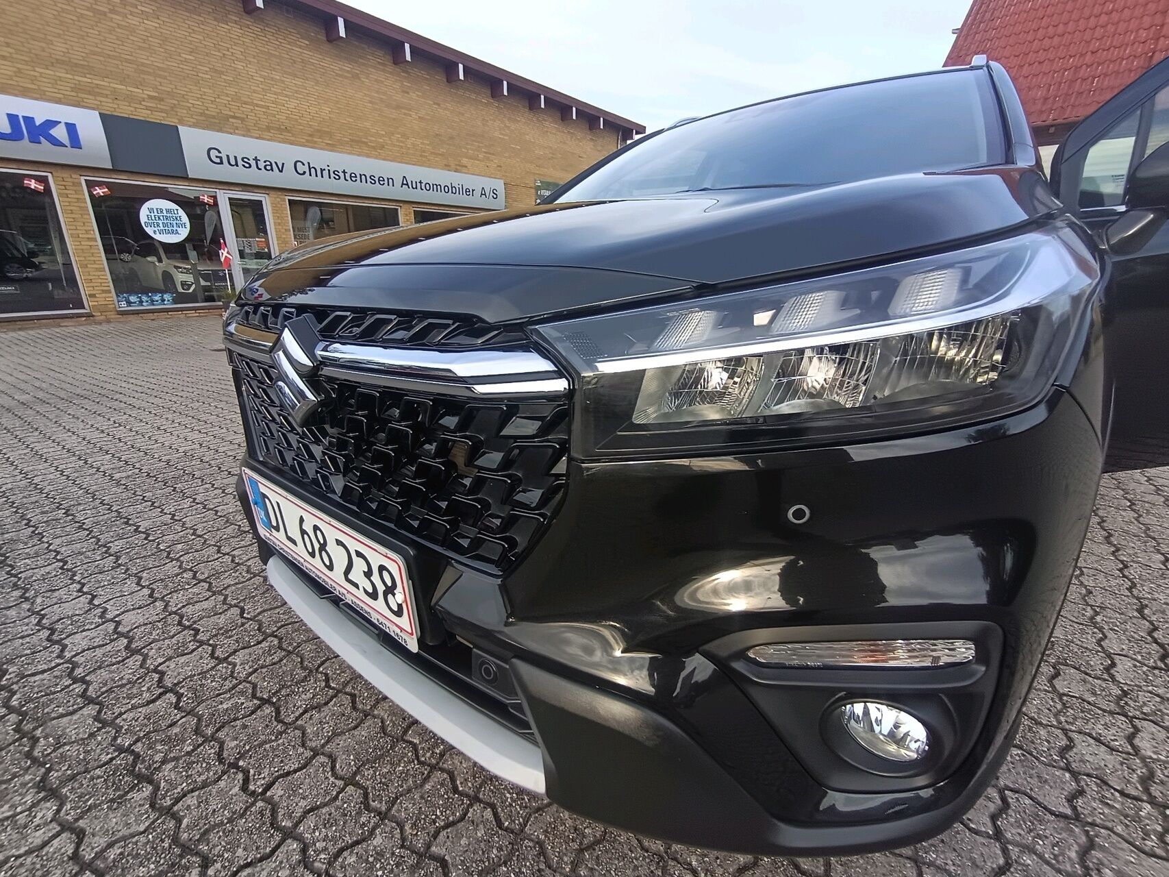 Billede af Suzuki S-Cross 1,4 Boosterjet  Mild hybrid Active Hybrid 129HK 5d 6g Aut.