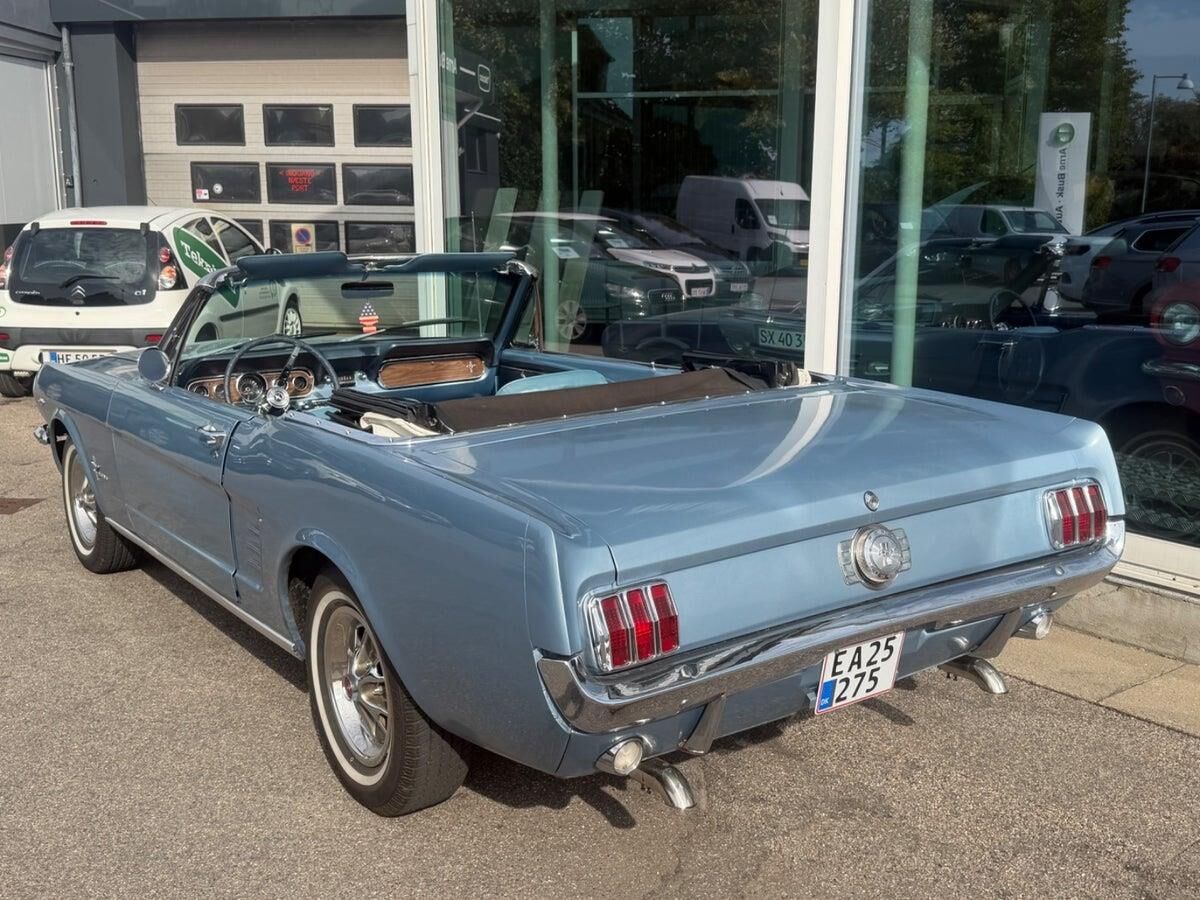 Billede af Ford Mustang 4,7 V8 210HK Cabr. Aut.