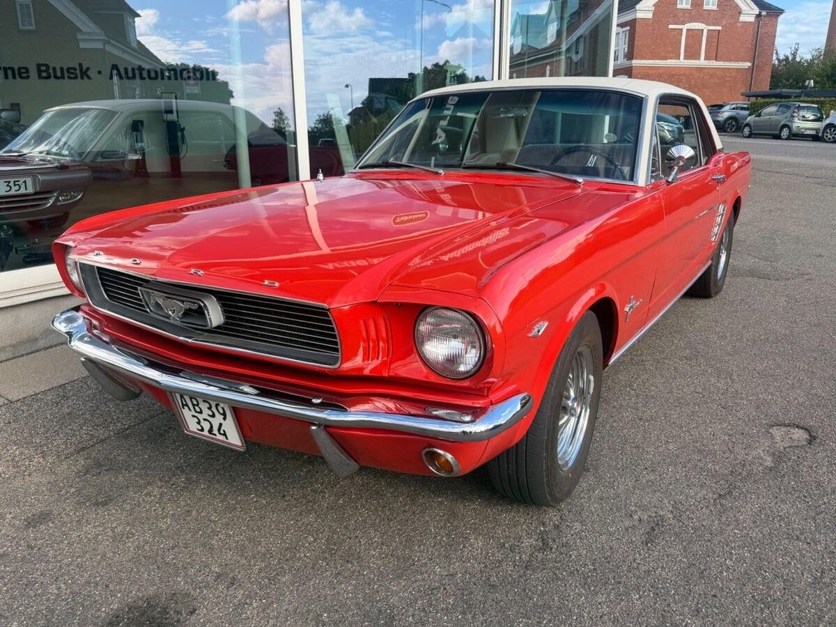 Billede af Ford Mustang 4,7 V8 225HK 2d