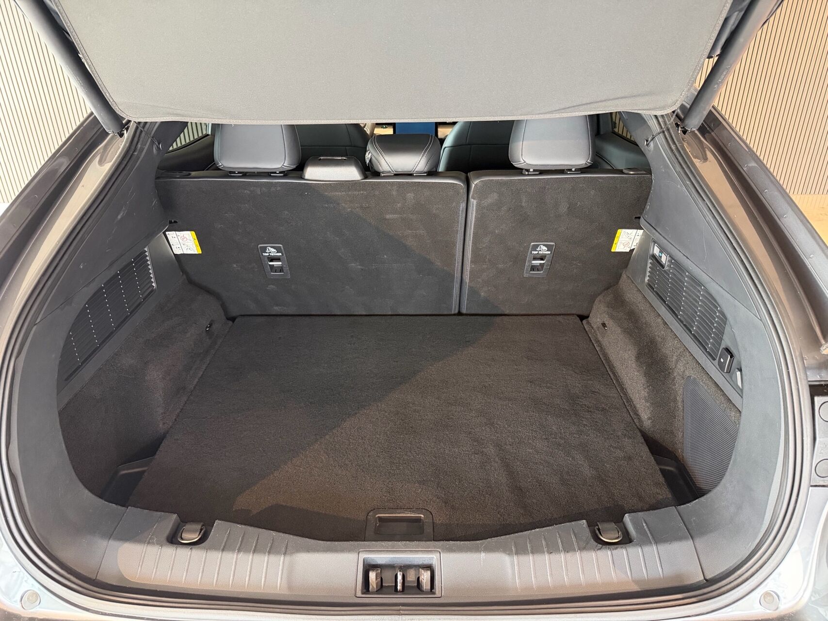 Billede af Ford Mustang Mach-E EL UR Premium 294HK 5d Aut.