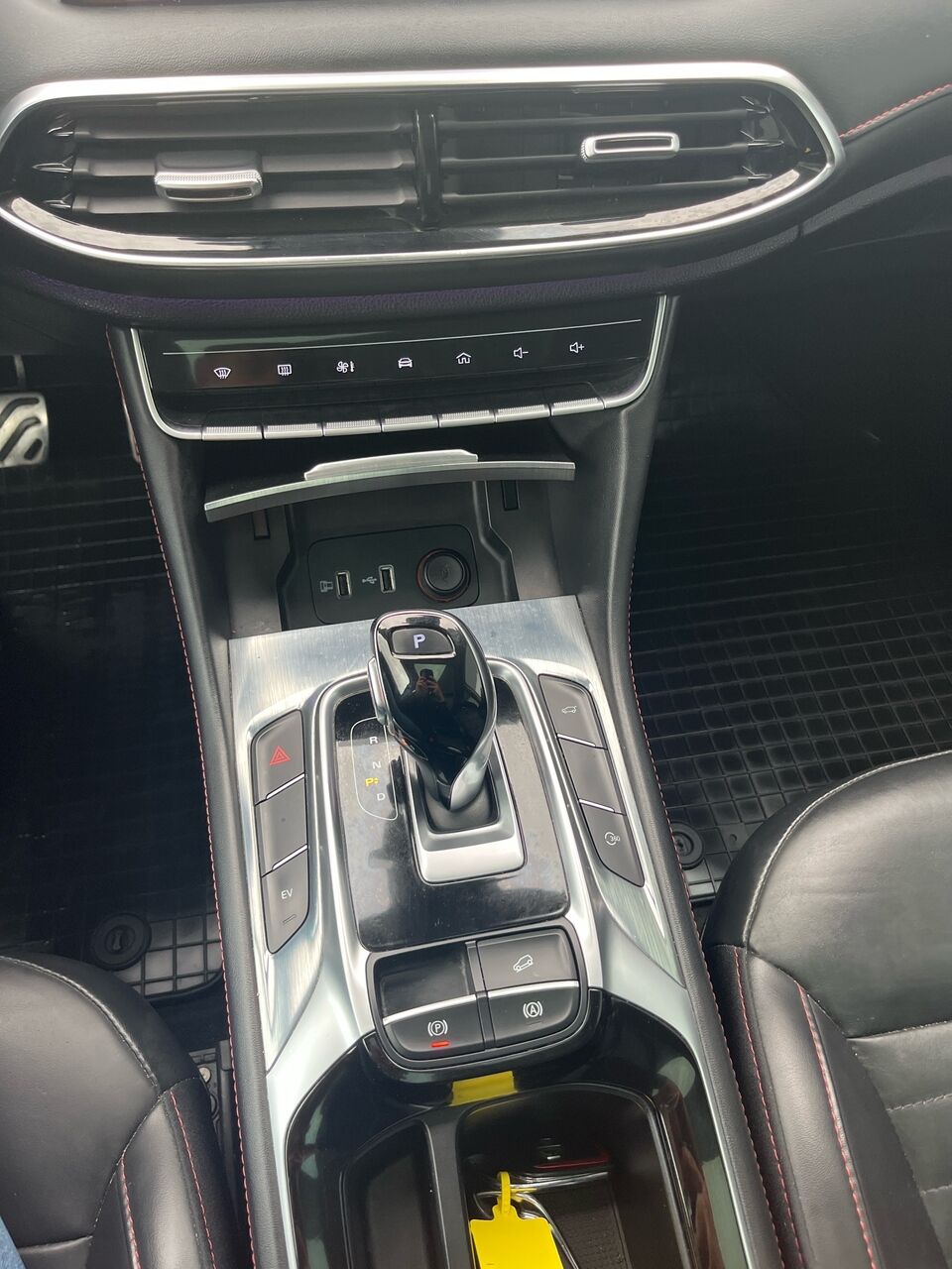 Billede af MG EHS 1,5 T GDI  Plugin-hybrid Luxury 258HK 5d 10g Aut.