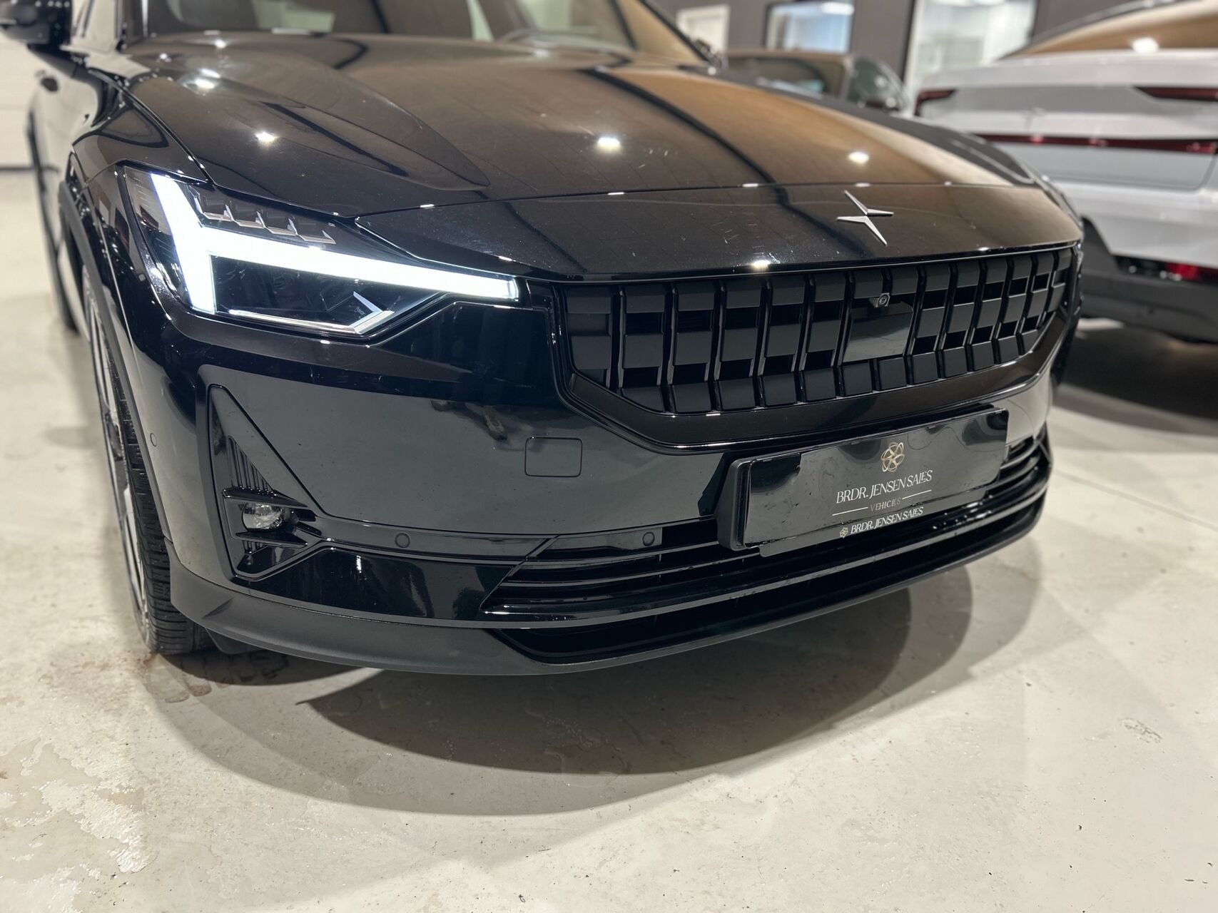 Billede af Polestar 2 EL Long Range Single motor Plus 231HK 5d Aut.