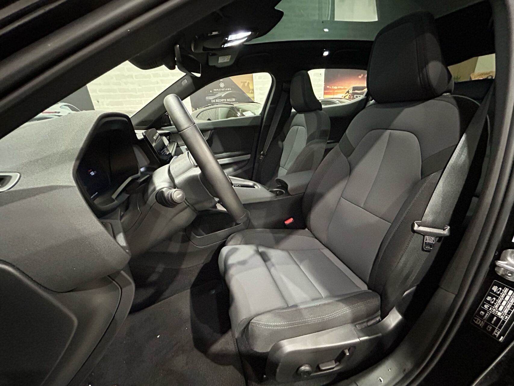Billede af Polestar 2 EL Long Range Single motor Plus 231HK 5d Aut.