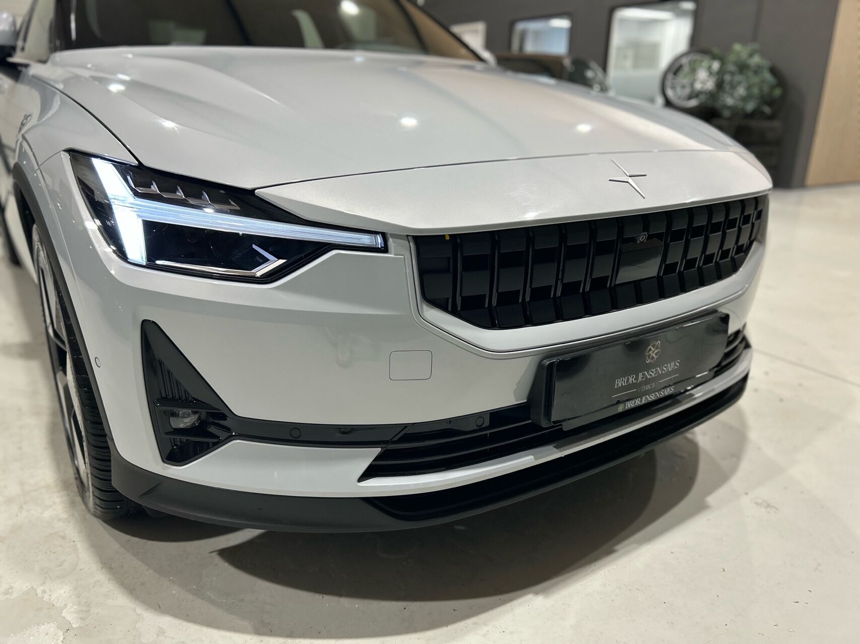Billede af Polestar 2 EL Long Range Single motor Plus 231HK 5d Aut.