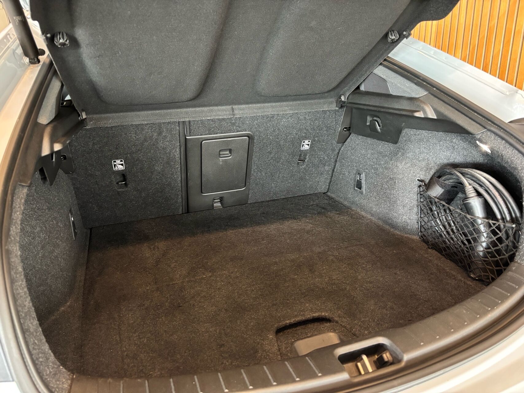Billede af Polestar 2 EL Long range Single motor Plus 231HK 5d Aut.