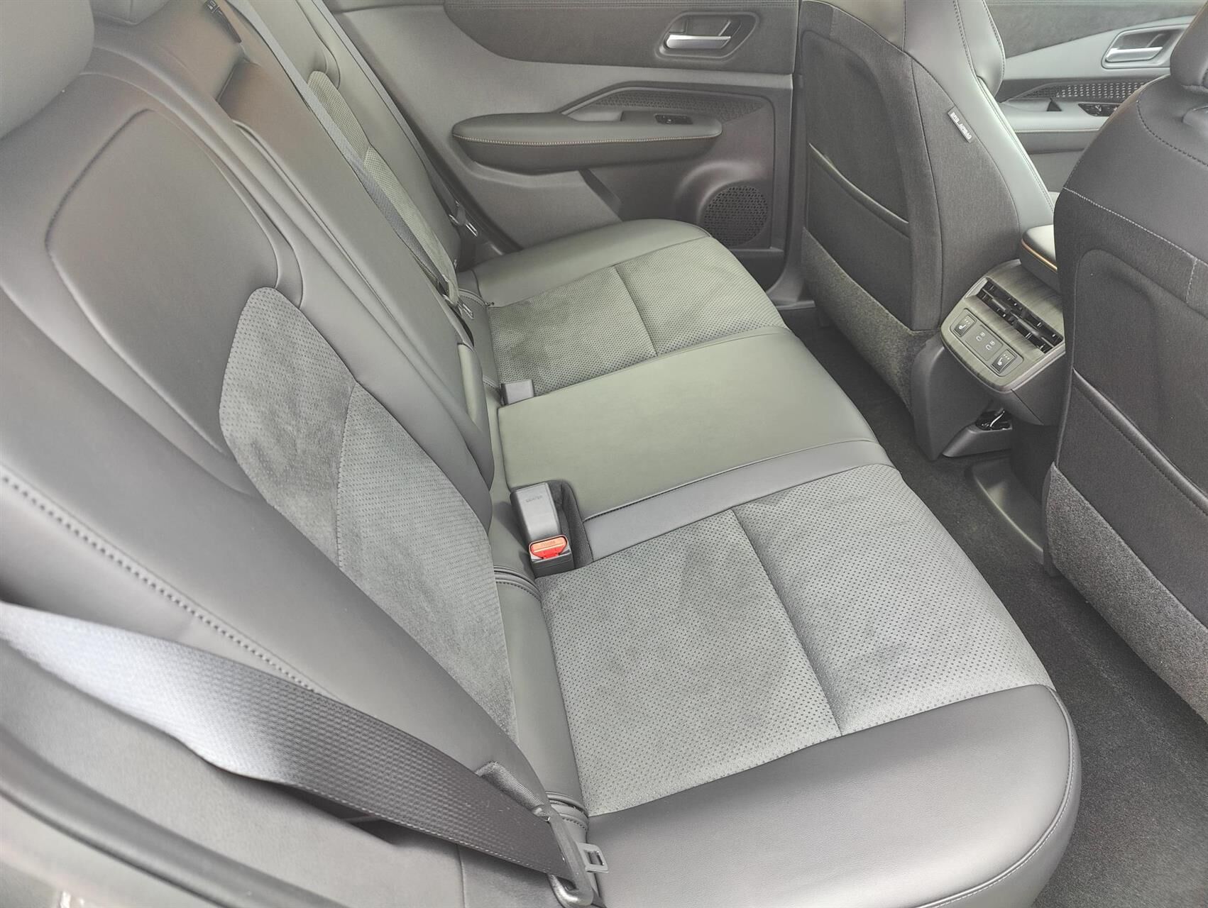 Billede af Nissan Ariya EL Evolve 87 kWh 238HK 5d Aut. 