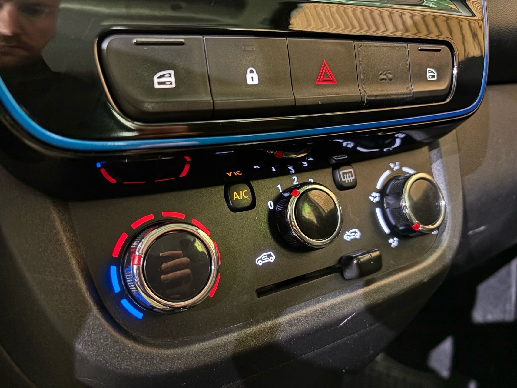 Billede af Dacia Spring EL Comfort 44HK 5d Aut.