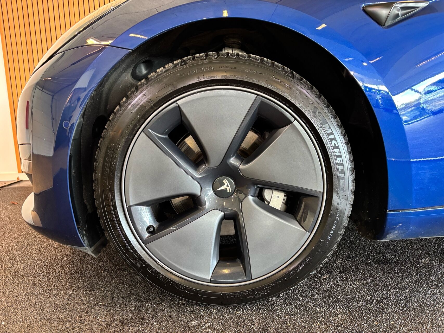Billede af Tesla Model 3 EL Standard Range Plus 325HK Aut.