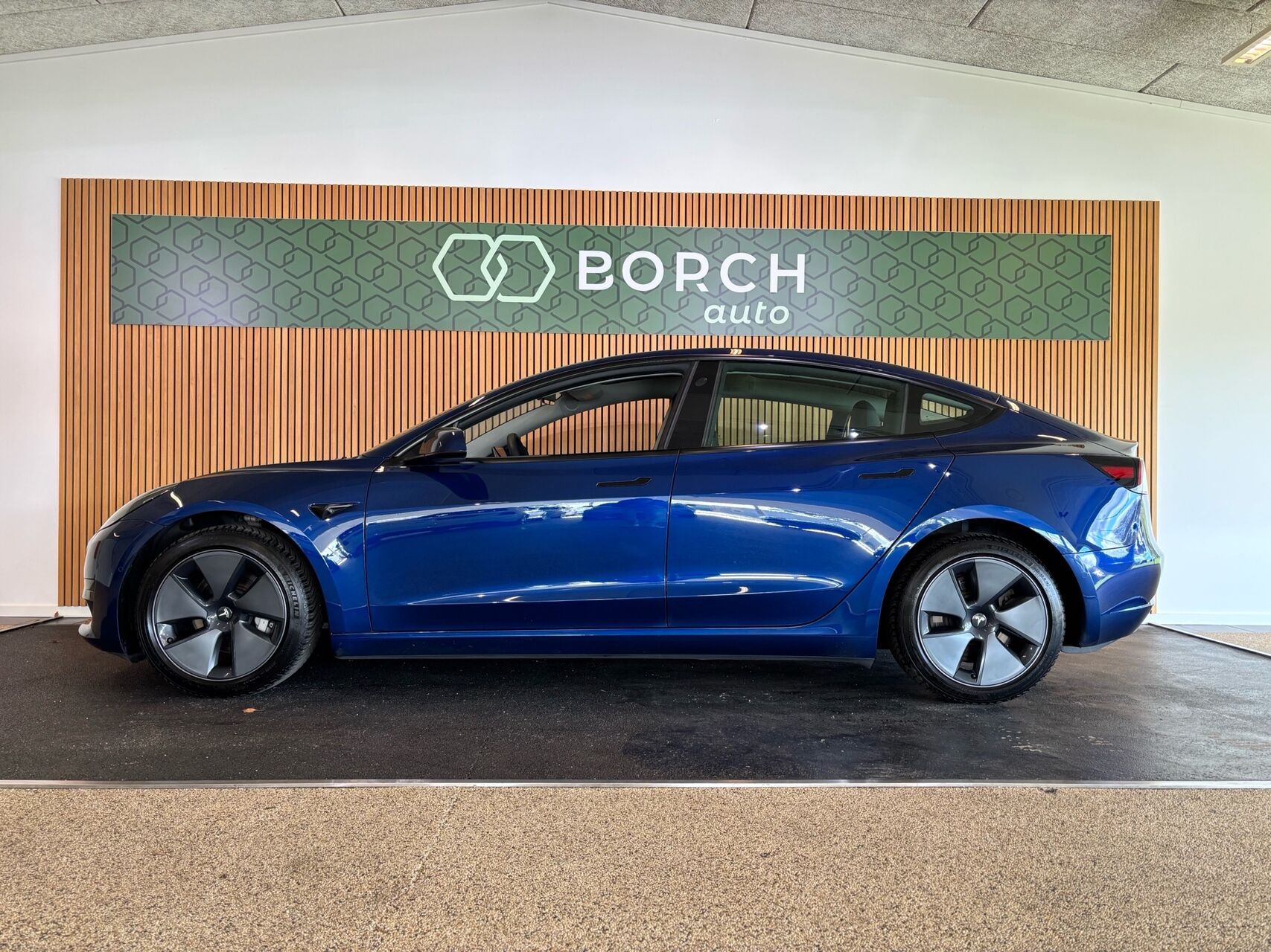 Billede af Tesla Model 3 EL Standard Range Plus 325HK Aut.