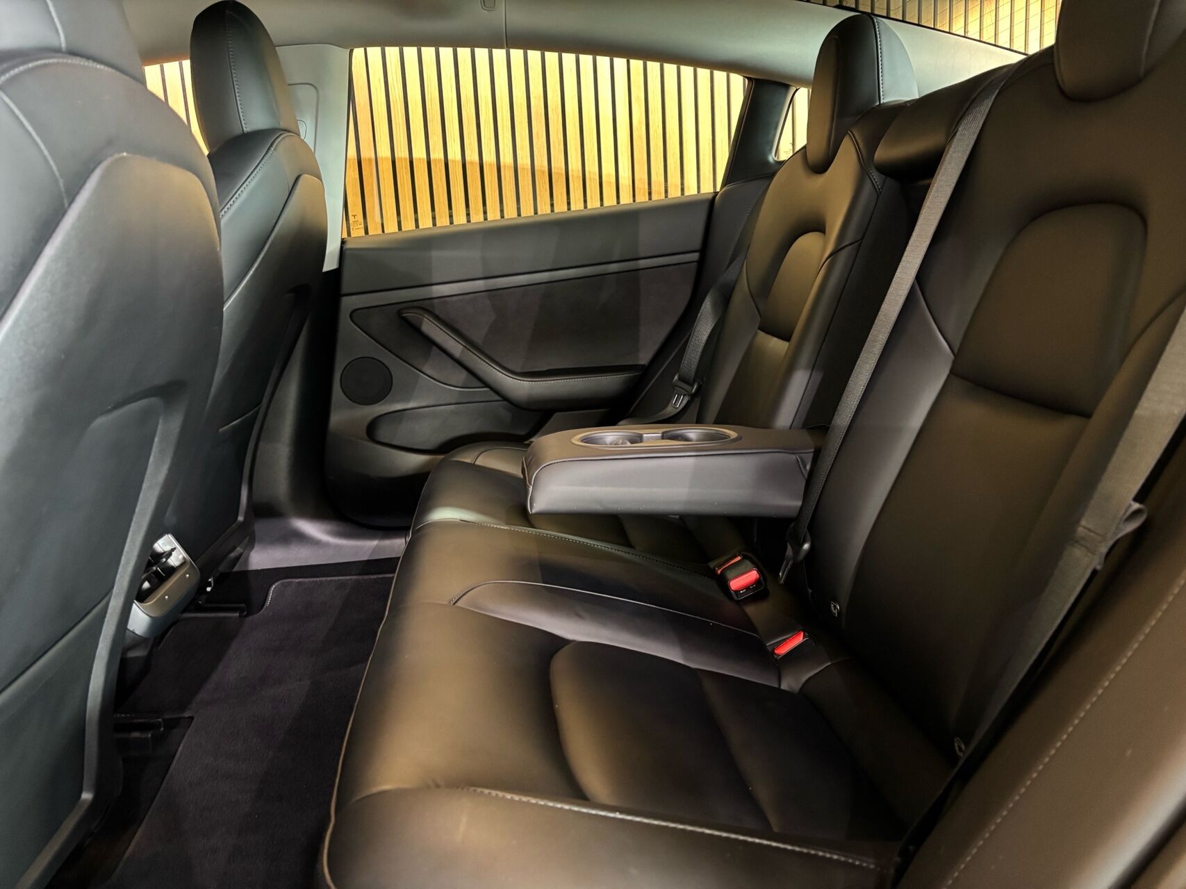 Billede af Tesla Model 3 EL Standard Range Plus 325HK Aut.