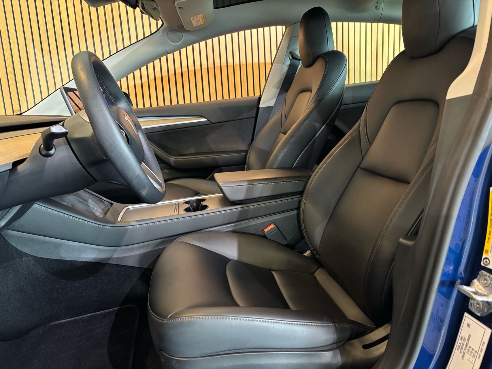 Billede af Tesla Model 3 EL Standard Range Plus 325HK Aut.