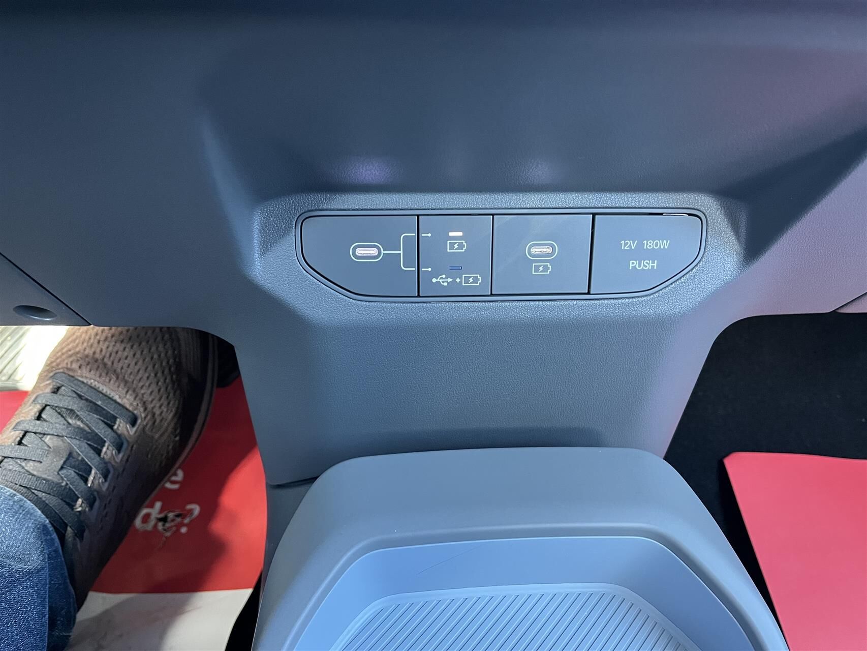Billede af Kia EV3 Standard Range Access 204HK 5d Aut.