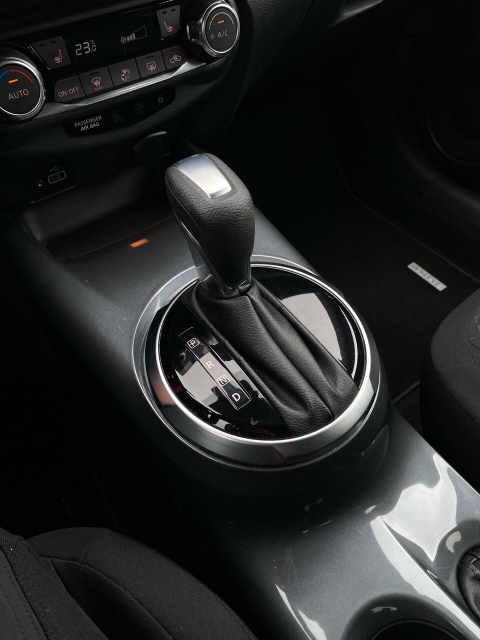 Billede af Nissan Juke 1,0 Dig-T Acenta DCT 117HK 5d 7g Aut.