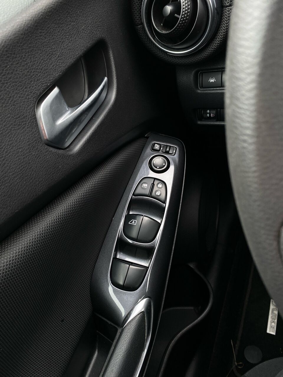 Billede af Nissan Juke 1,0 Dig-T Acenta DCT 117HK 5d 7g Aut.