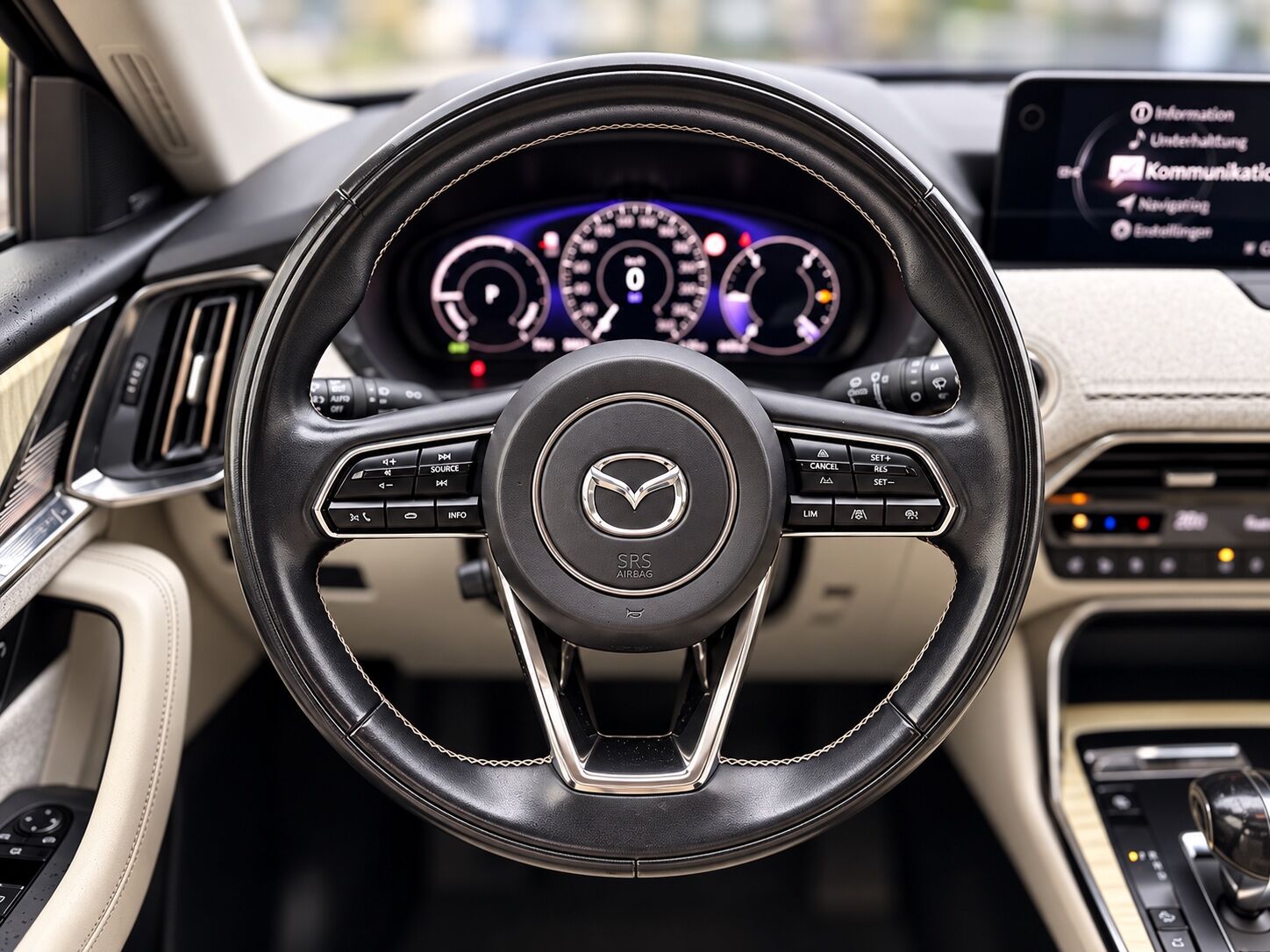 Billede af Mazda CX-60 2,5 e-Skyactiv  Plugin-hybrid Takumi AWD 327HK 5d 8g Aut.