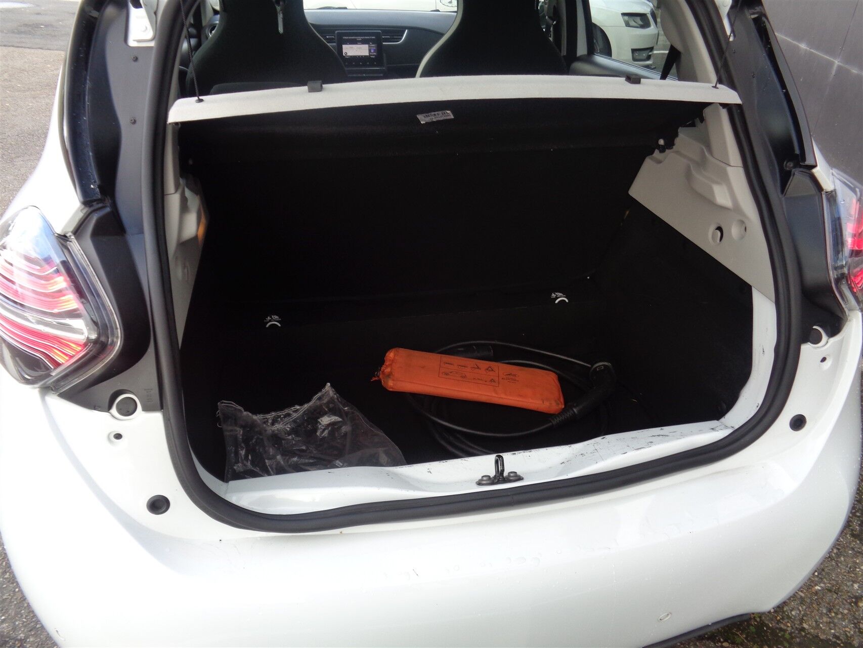 Billede af Renault Zoe 52 kWh Business 109HK 5d Aut.
