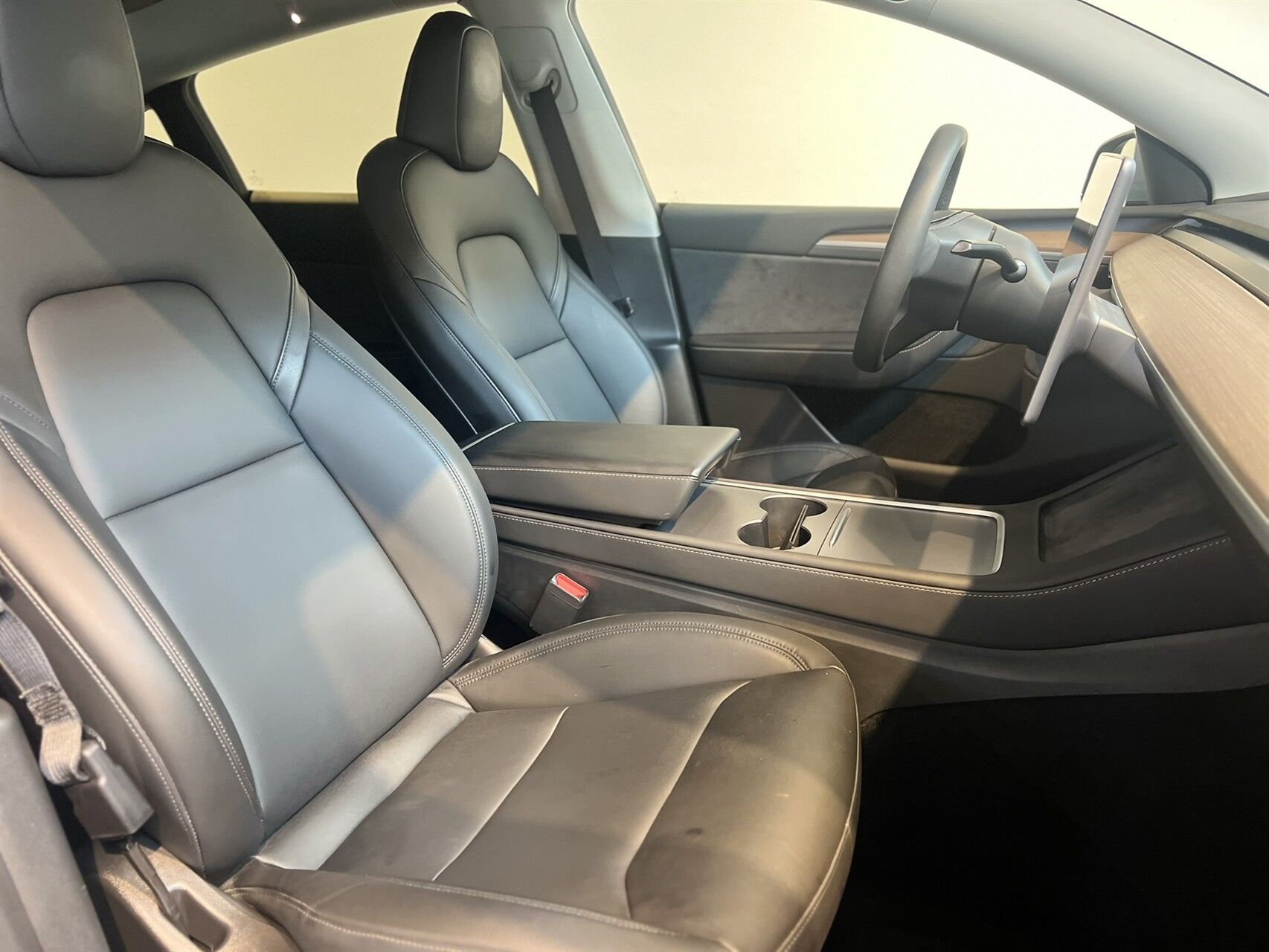Billede af Tesla Model Y EL Long Range AWD 514HK 5d Aut.