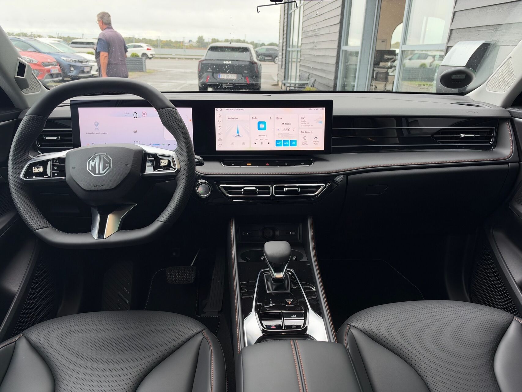 Billede af MG HS PLUG-IN HYBRID 1,5 T-GDI LU 