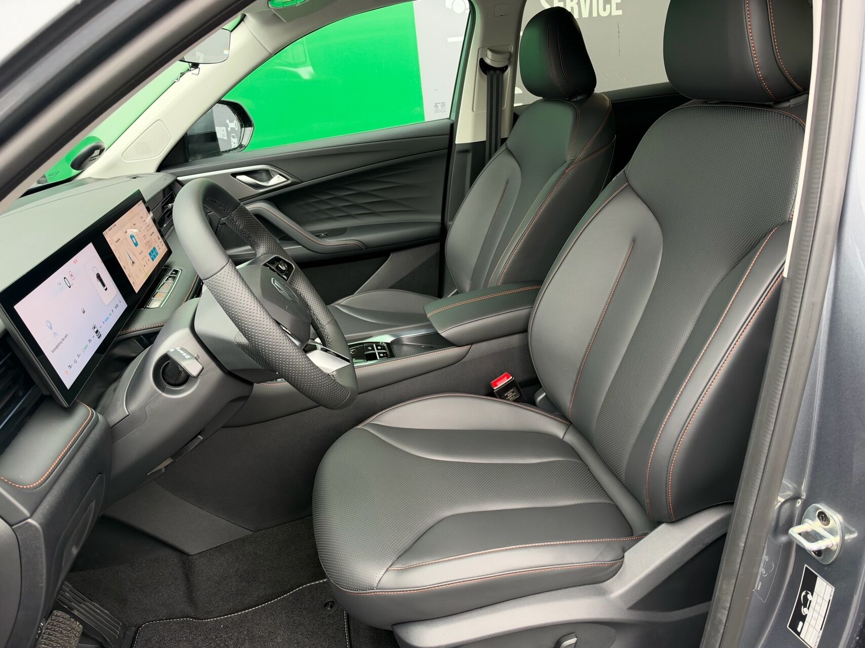 Billede af MG HS PLUG-IN HYBRID 1,5 T-GDI LU 