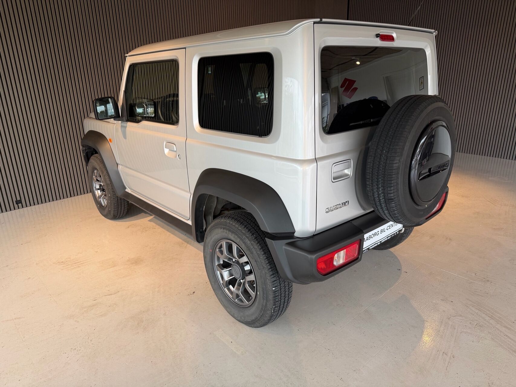 Billede af Suzuki Jimny 1,5 Adventure AllGrip 102HK 3d