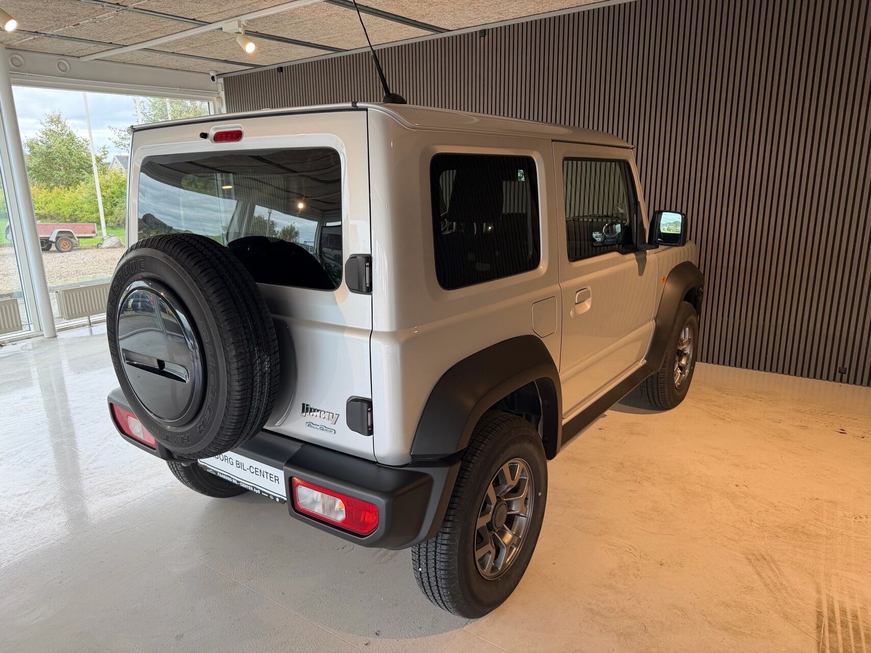 Billede af Suzuki Jimny 1,5 Adventure AllGrip 102HK 3d