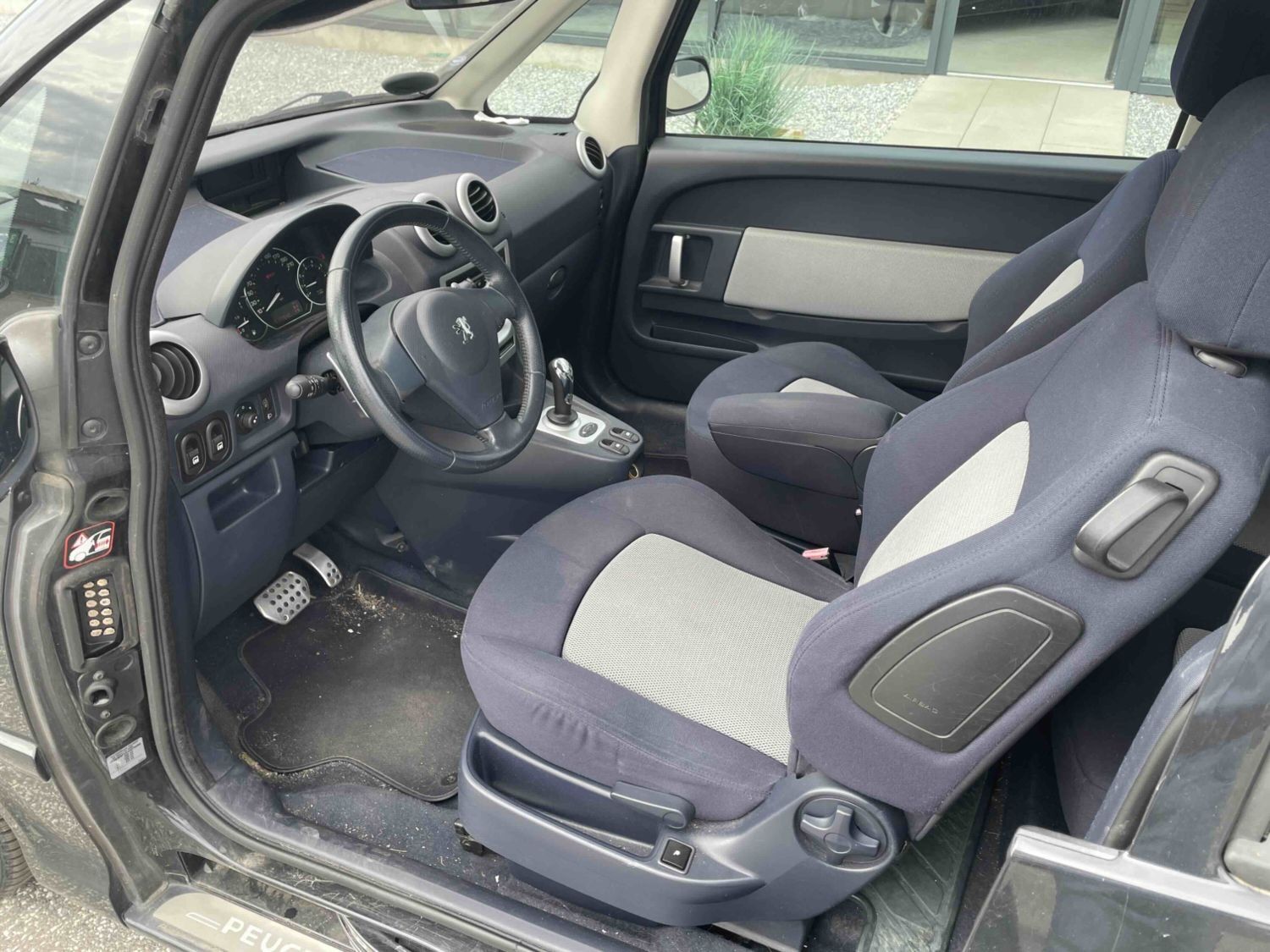 Billede af Peugeot 1007 1,6 Sporty 2 Tronic 110HK