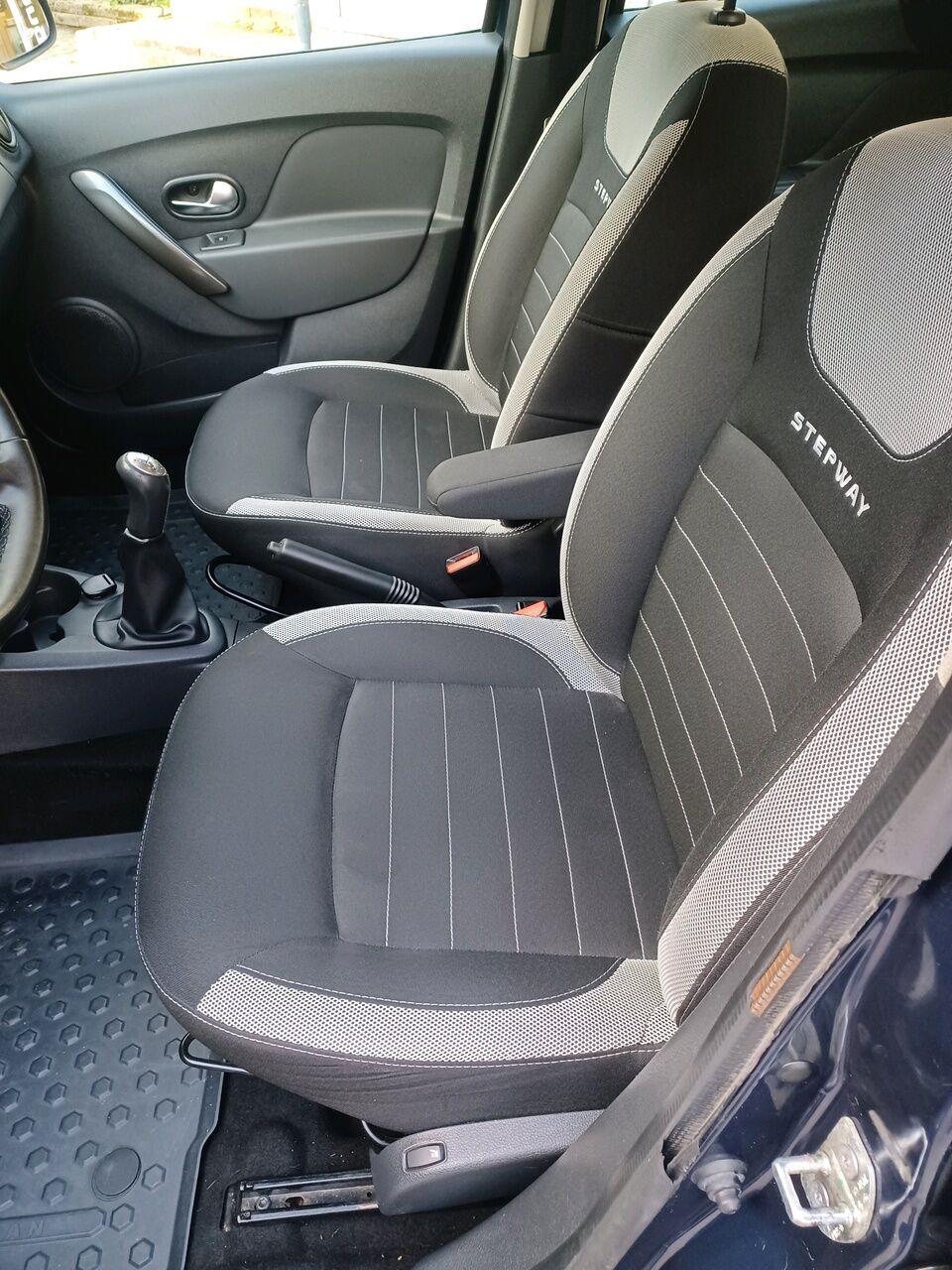 Billede af Dacia Logan 0,9 Tce Prestige Start/Stop 90HK