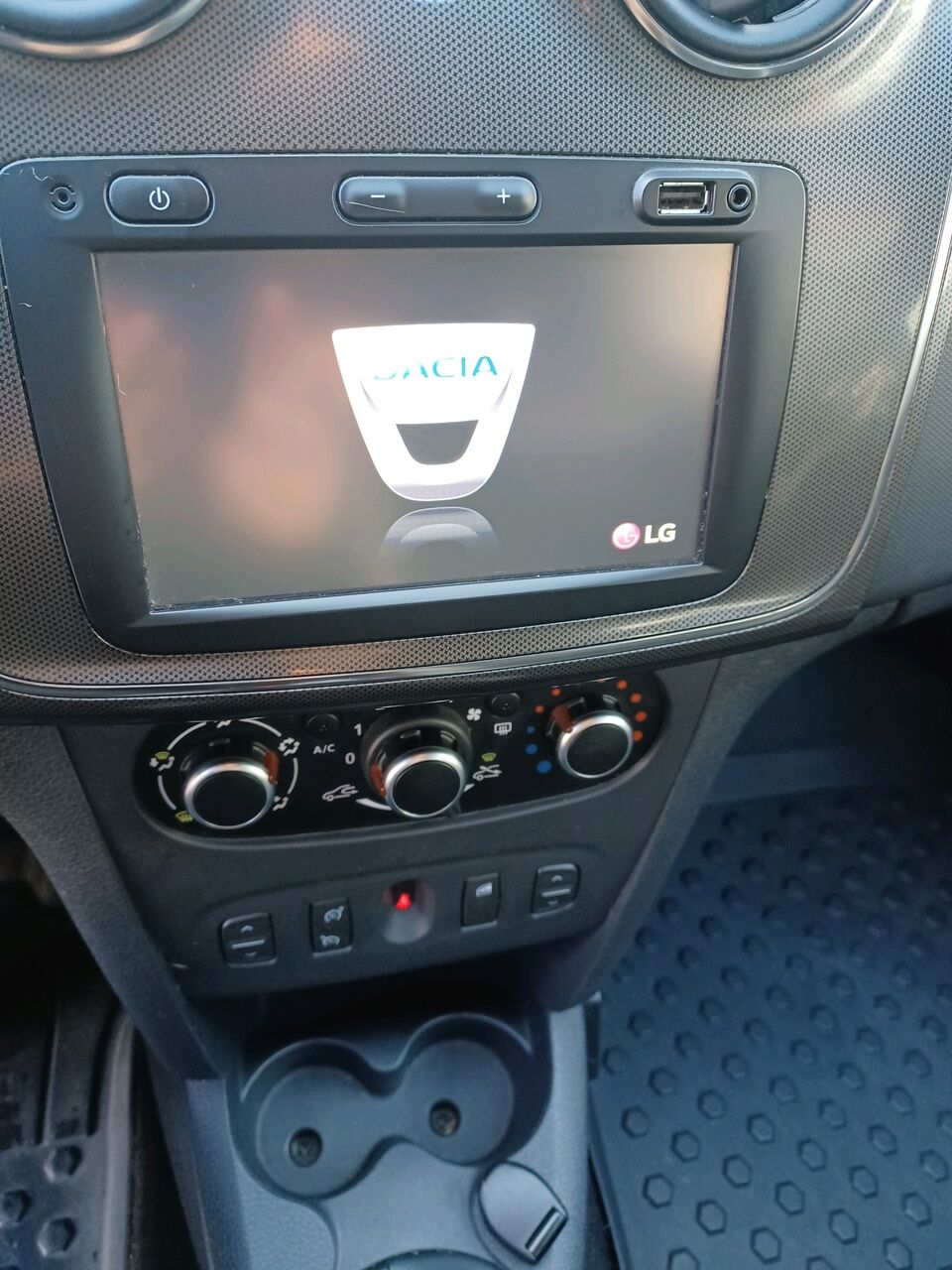 Billede af Dacia Logan 0,9 Tce Prestige Start/Stop 90HK