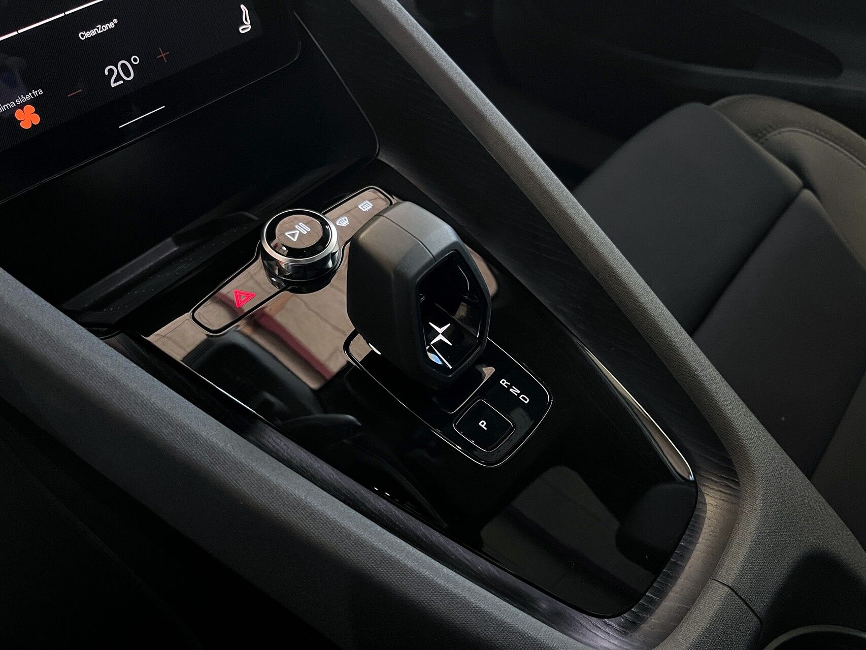 Billede af Polestar 2 EL Long Range Single motor Plus 231HK 5d Aut.