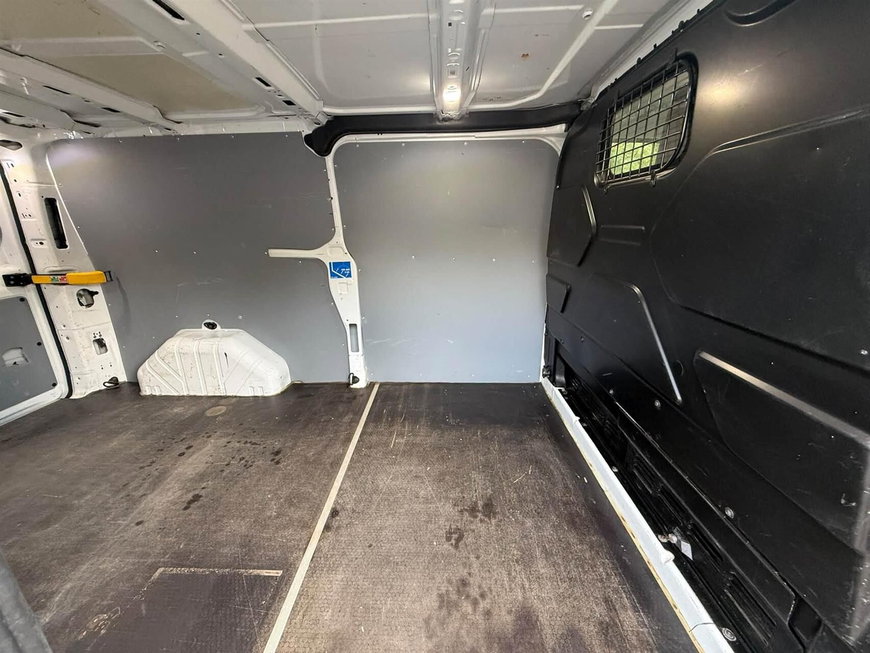 Billede af Ford Transit Custom 300 L2H1 2,0 TDCi Trend 130HK Van 6g