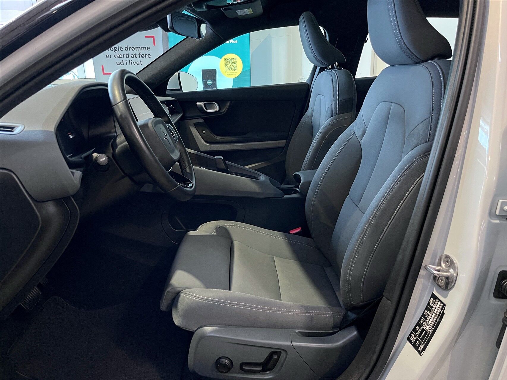 Billede af Polestar 2 EL Long range Single motor Plus 231HK 5d Aut.