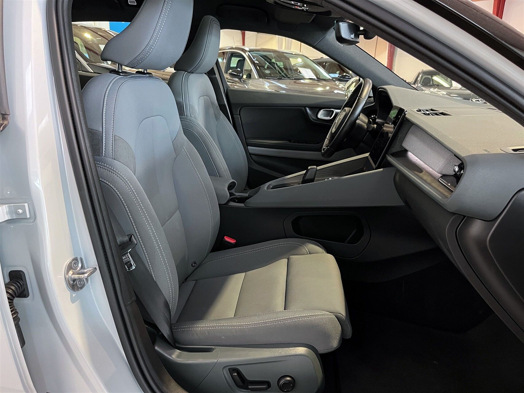 Billede af Polestar 2 EL Long range Single motor Plus 231HK 5d Aut.