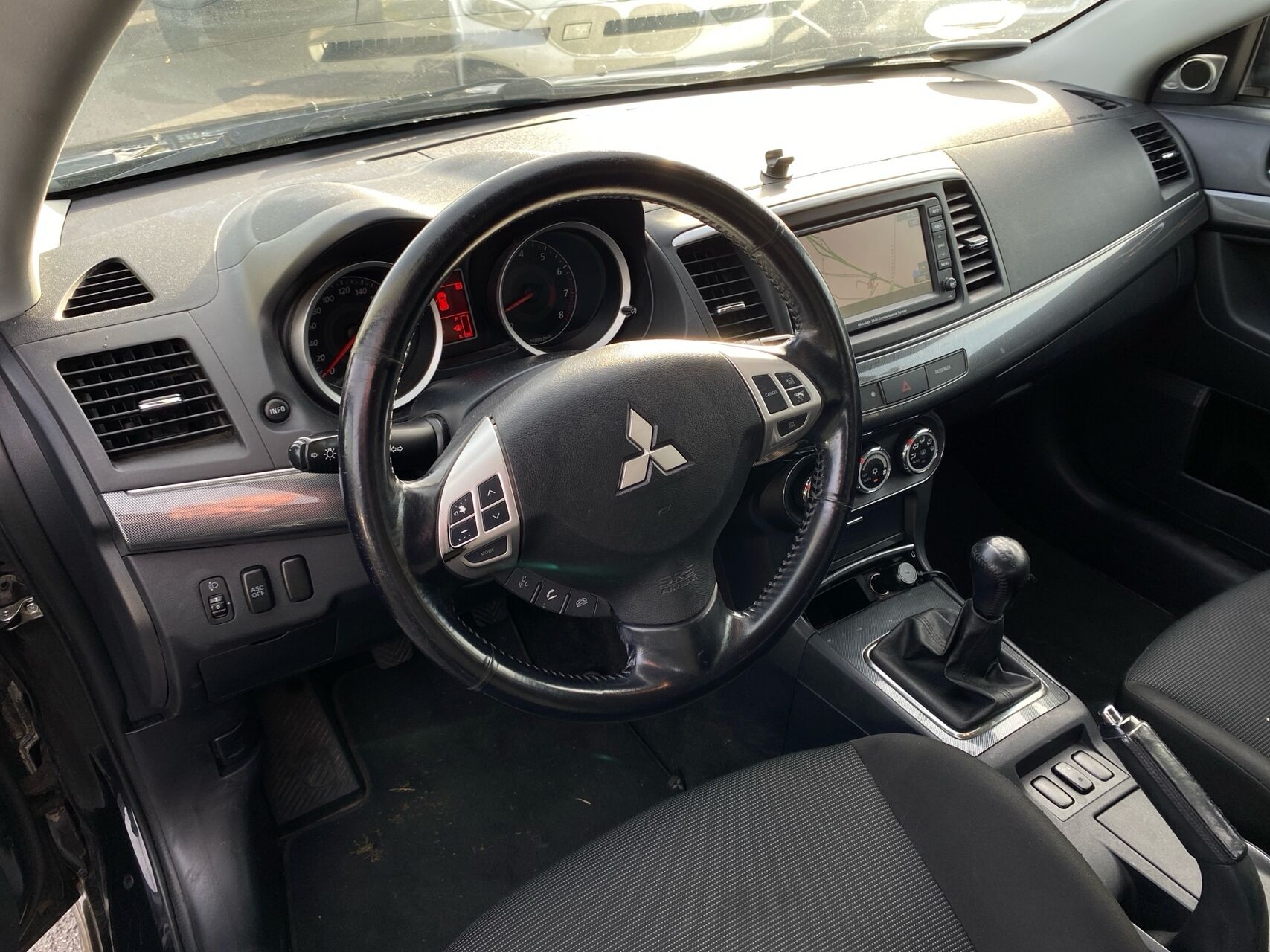 Billede af Mitsubishi Lancer 1,8 Invite 143HK