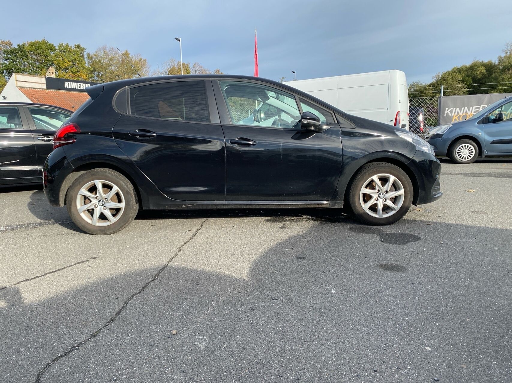 Billede af Peugeot 208 1,6 BlueHDi Envy 100HK 5d