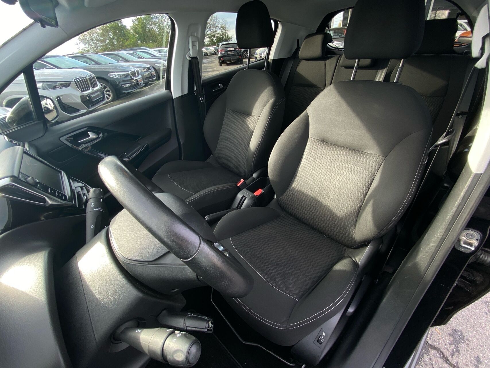 Billede af Peugeot 208 1,6 BlueHDi Envy 100HK 5d