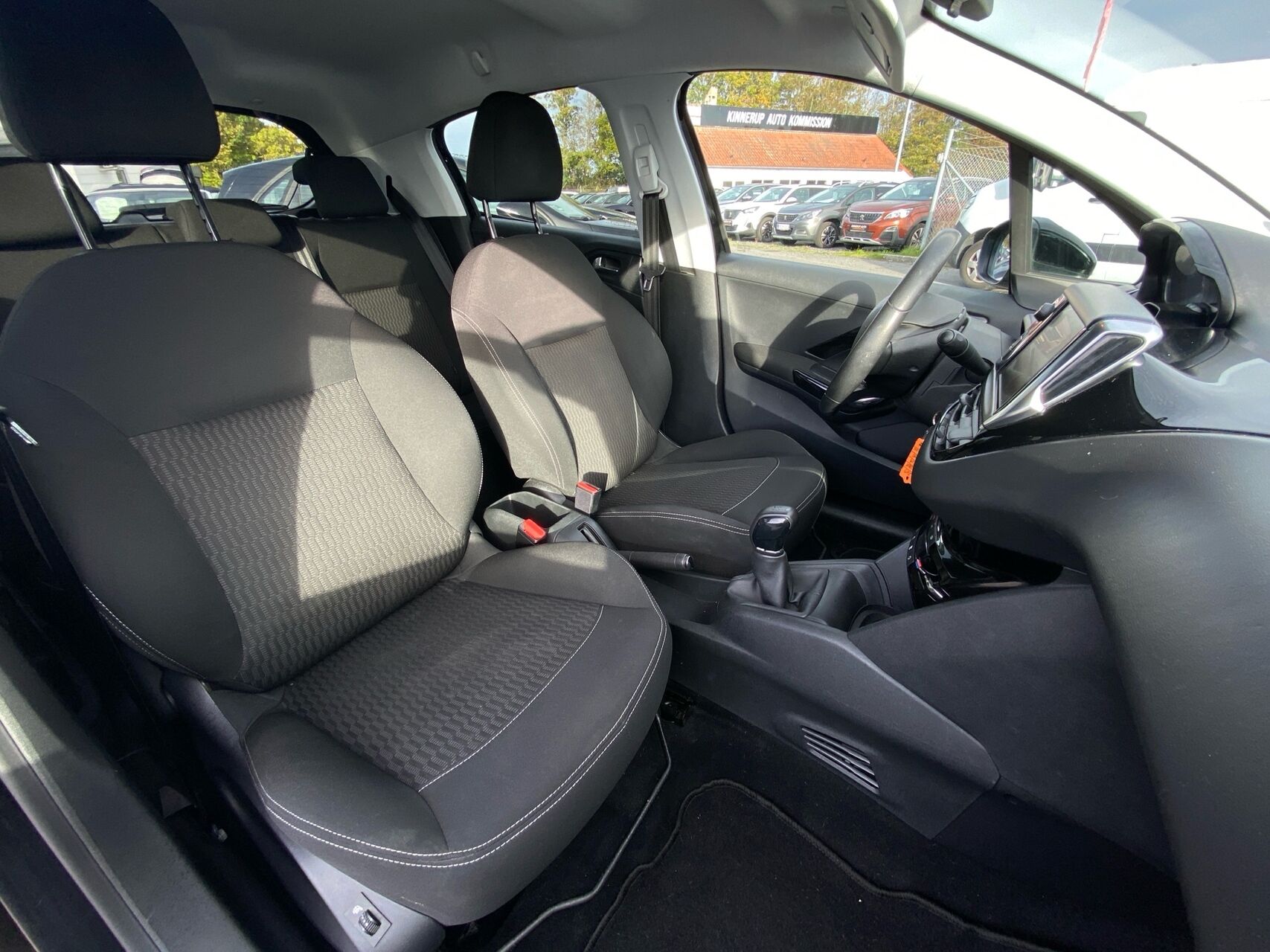 Billede af Peugeot 208 1,6 BlueHDi Envy 100HK 5d
