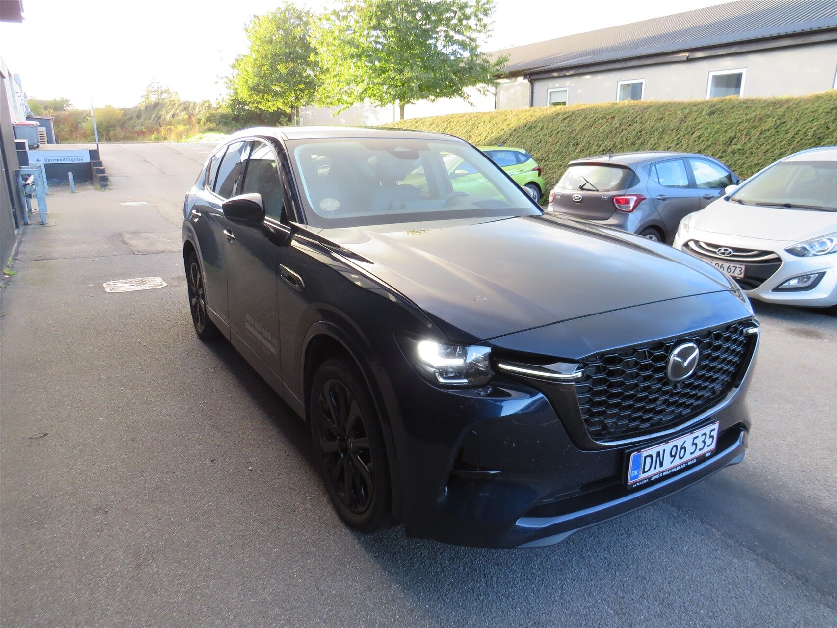 Billede af Mazda CX-60 2,5 e-Skyactiv  Plugin-hybrid Homura AWD 327HK 5d 8g Aut.