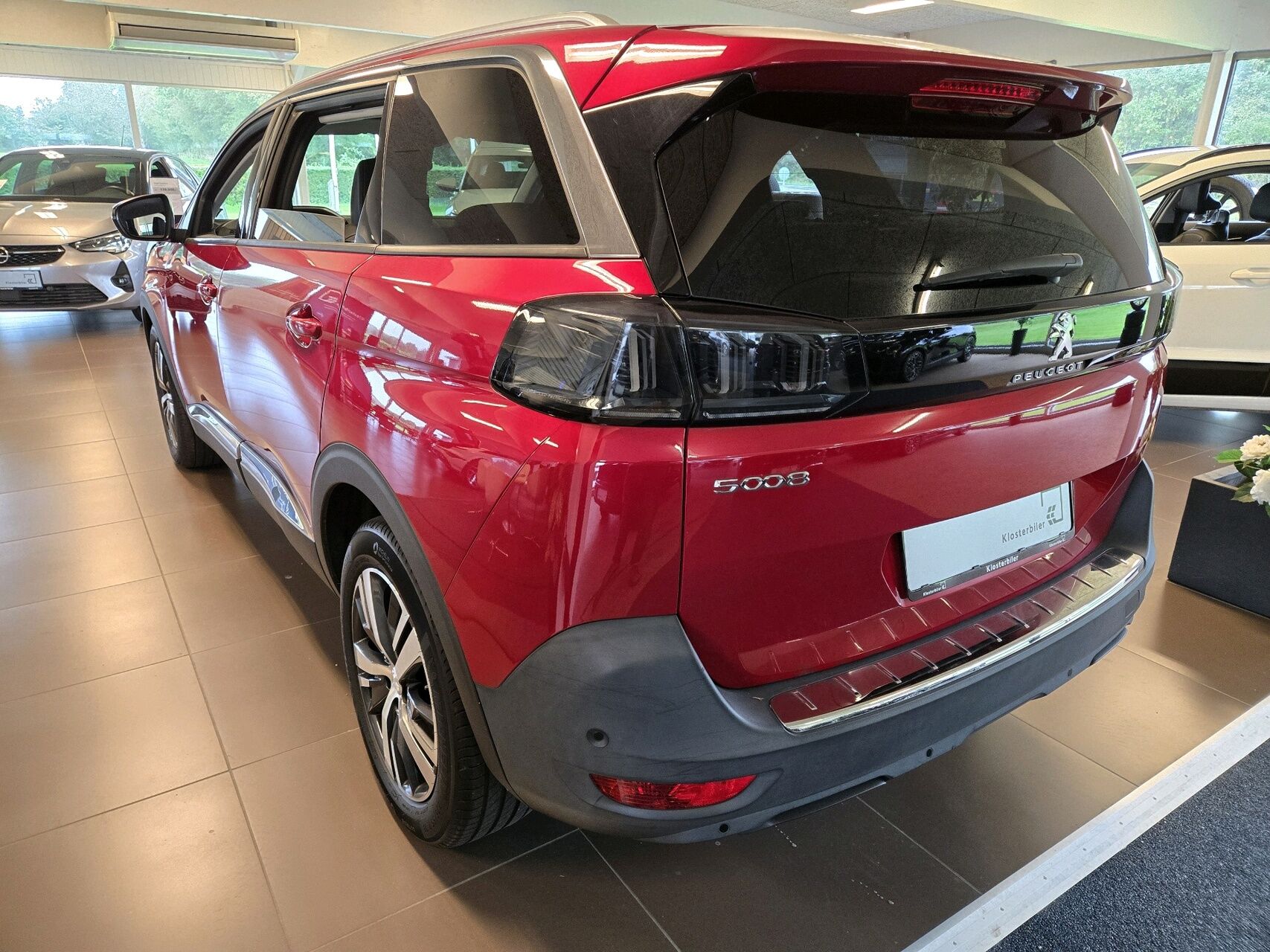 Billede af Peugeot 5008 1,5 BlueHDi Allure Pack EAT8 130HK 5d 8g Aut.