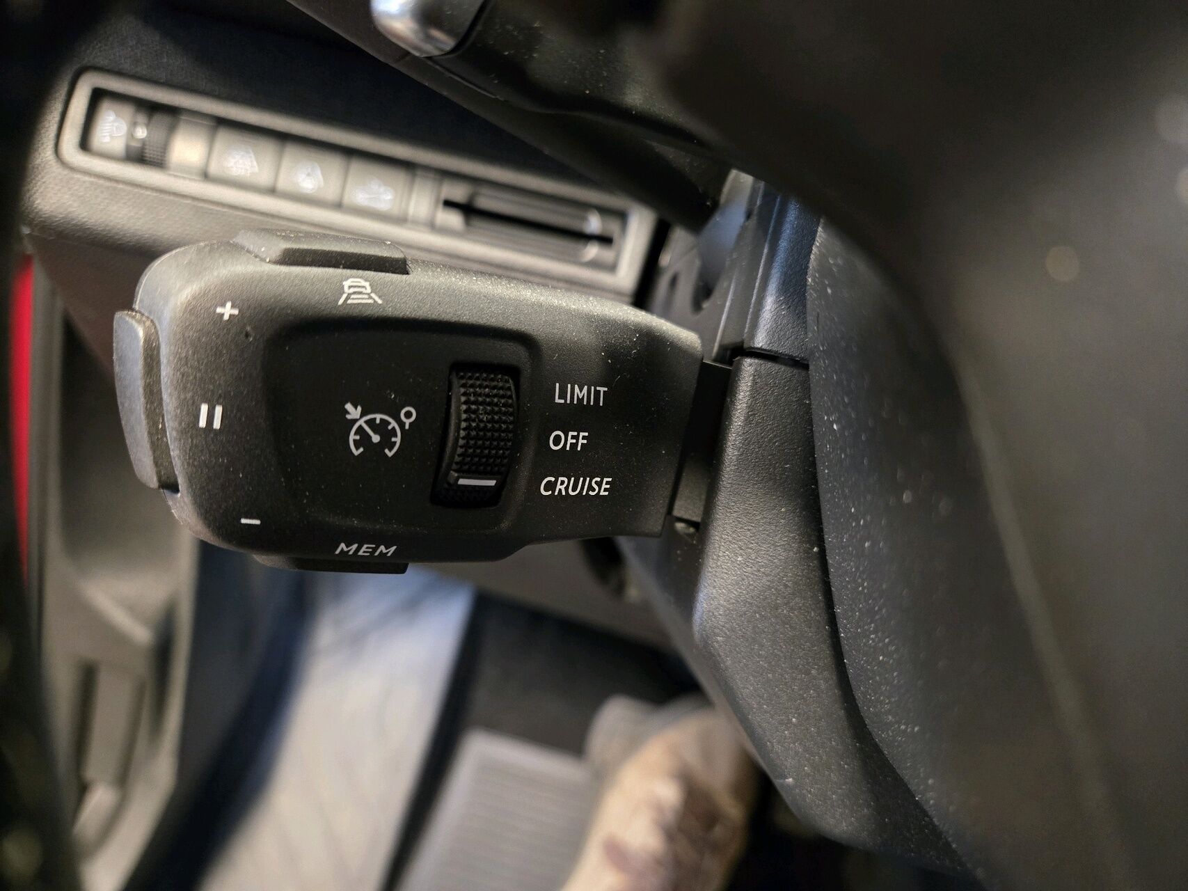Billede af Peugeot 5008 1,5 BlueHDi Allure Pack EAT8 130HK 5d 8g Aut.